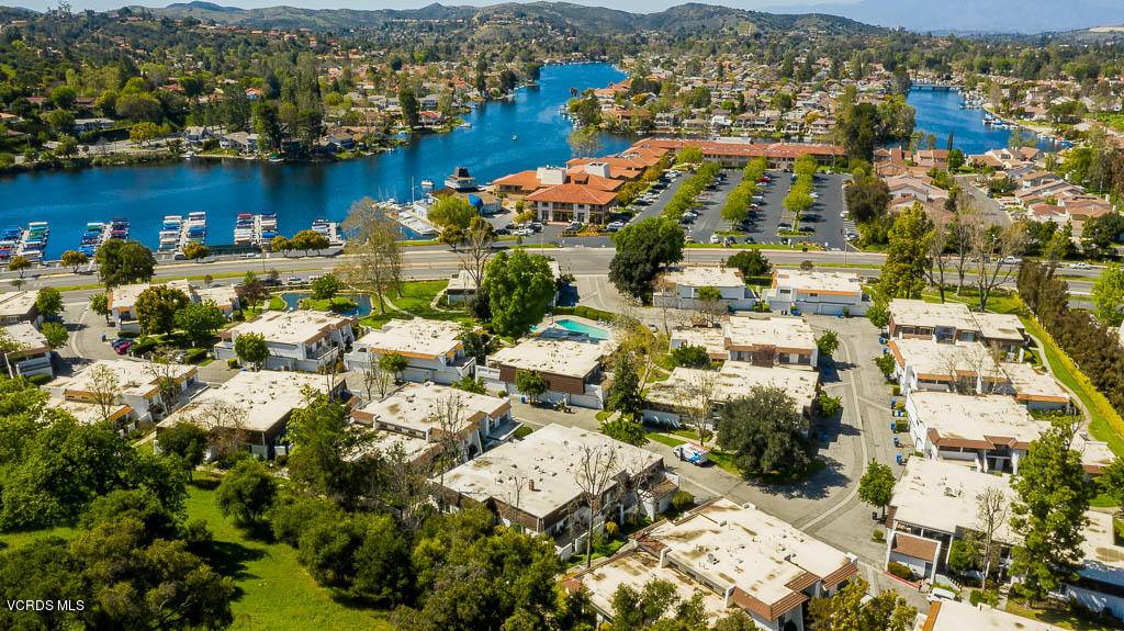 Westlake Village, CA 91361,3627 Summershore Lane