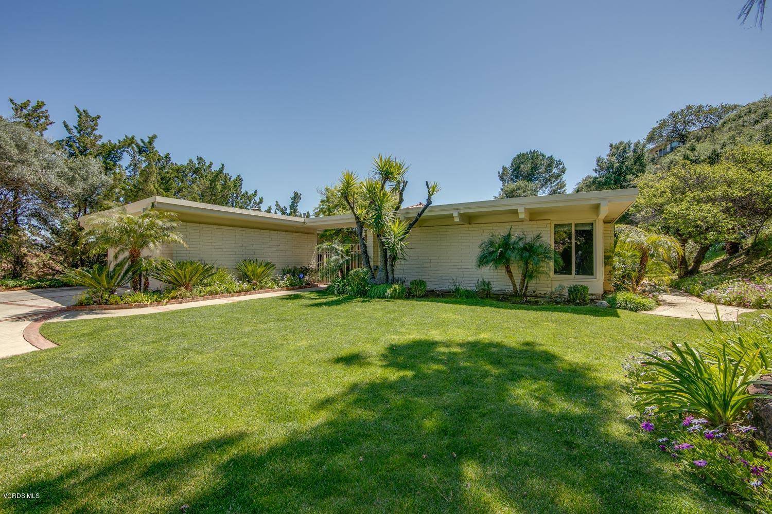 Westlake Village, CA 91361,1840 Stonesgate Street