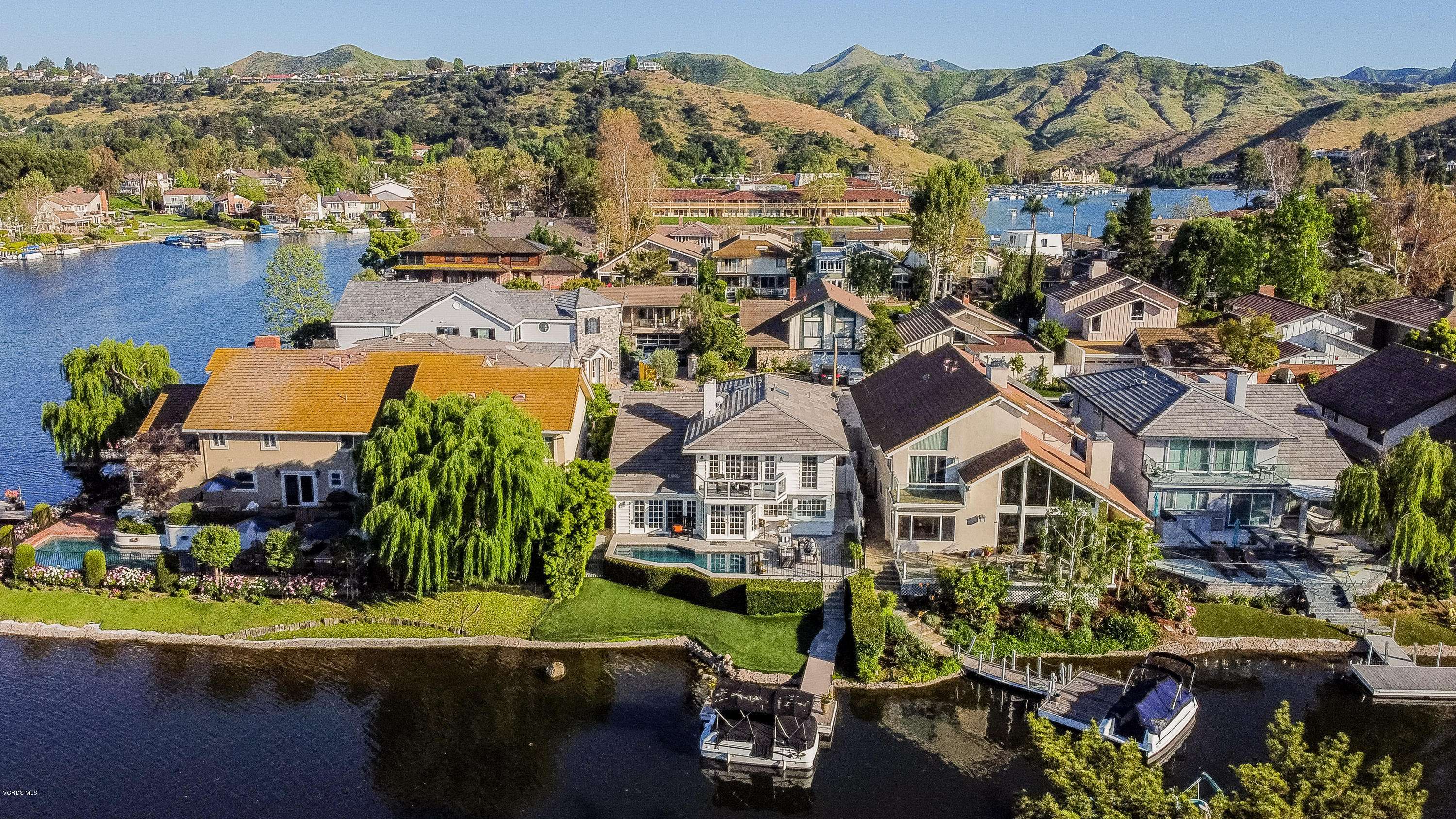 Westlake Village, CA 91361,3953 Freshwind Circle