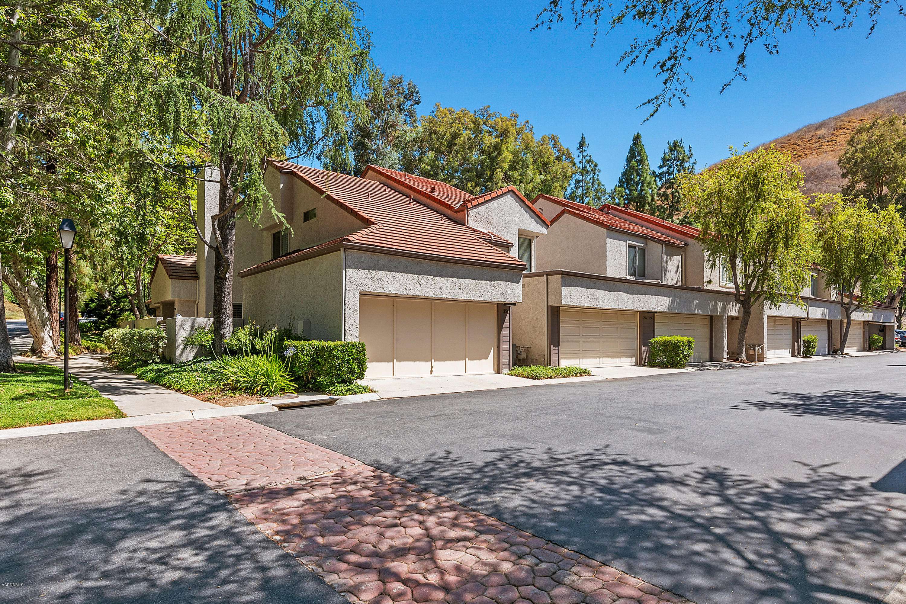 Westlake Village, CA 91362,258 Via Colinas