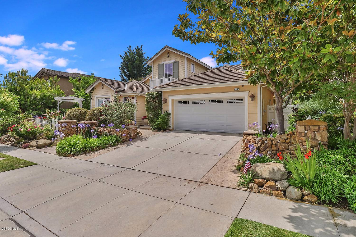 Newbury Park, CA 91320,4562 Via Laguna