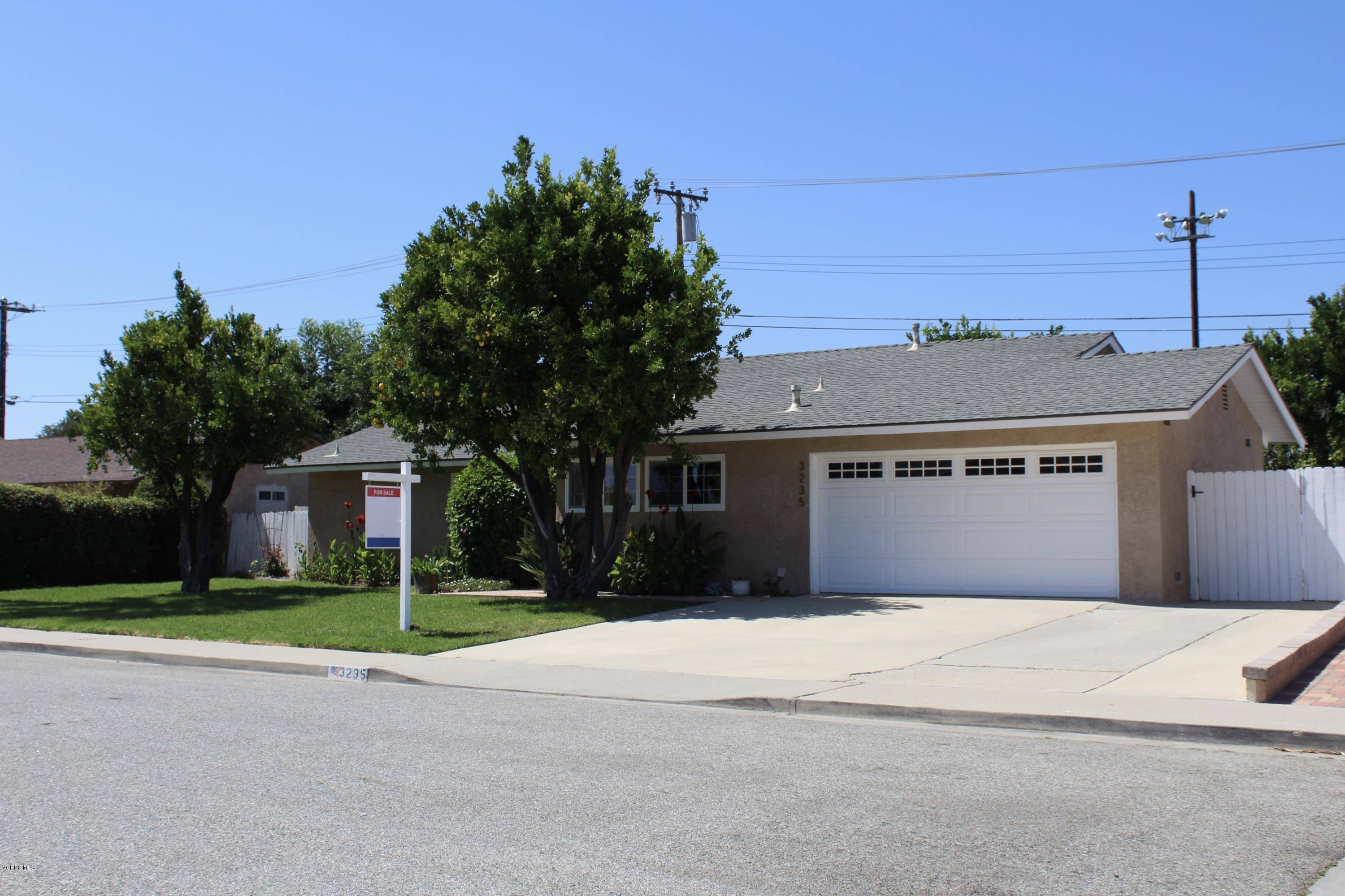 Simi Valley, CA 93063,3235 Barnes Street