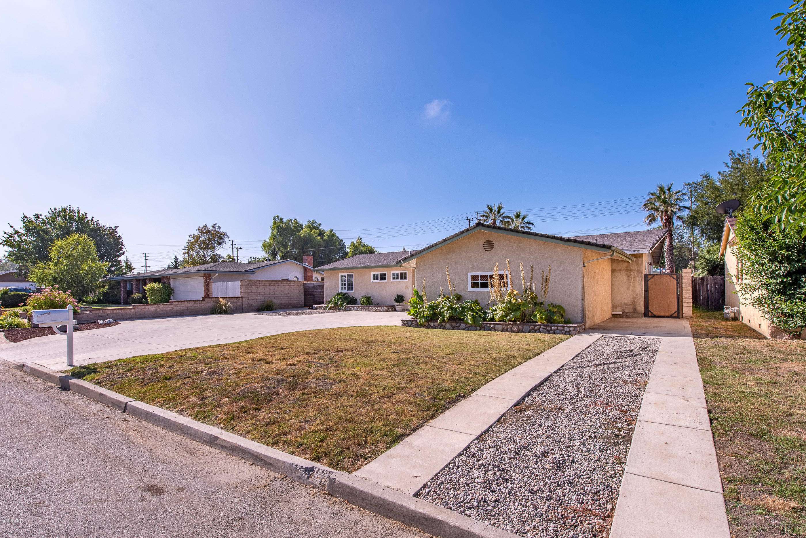 Simi Valley, CA 93065,354 Carla Drive