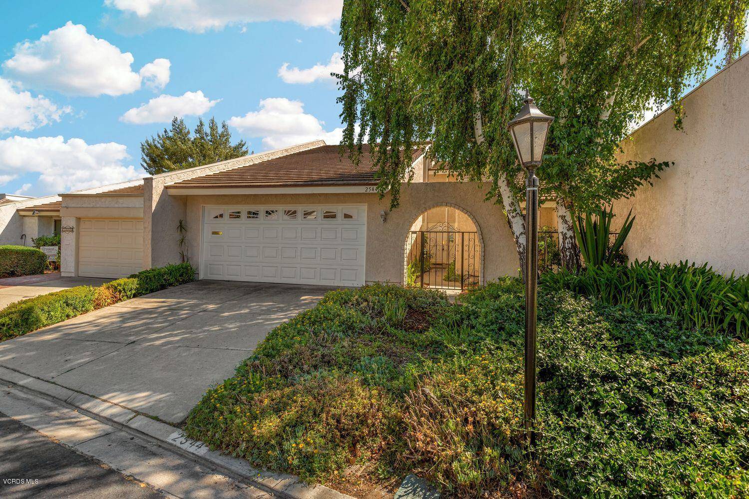 Westlake Village, CA 91361,2544 Northshore Lane