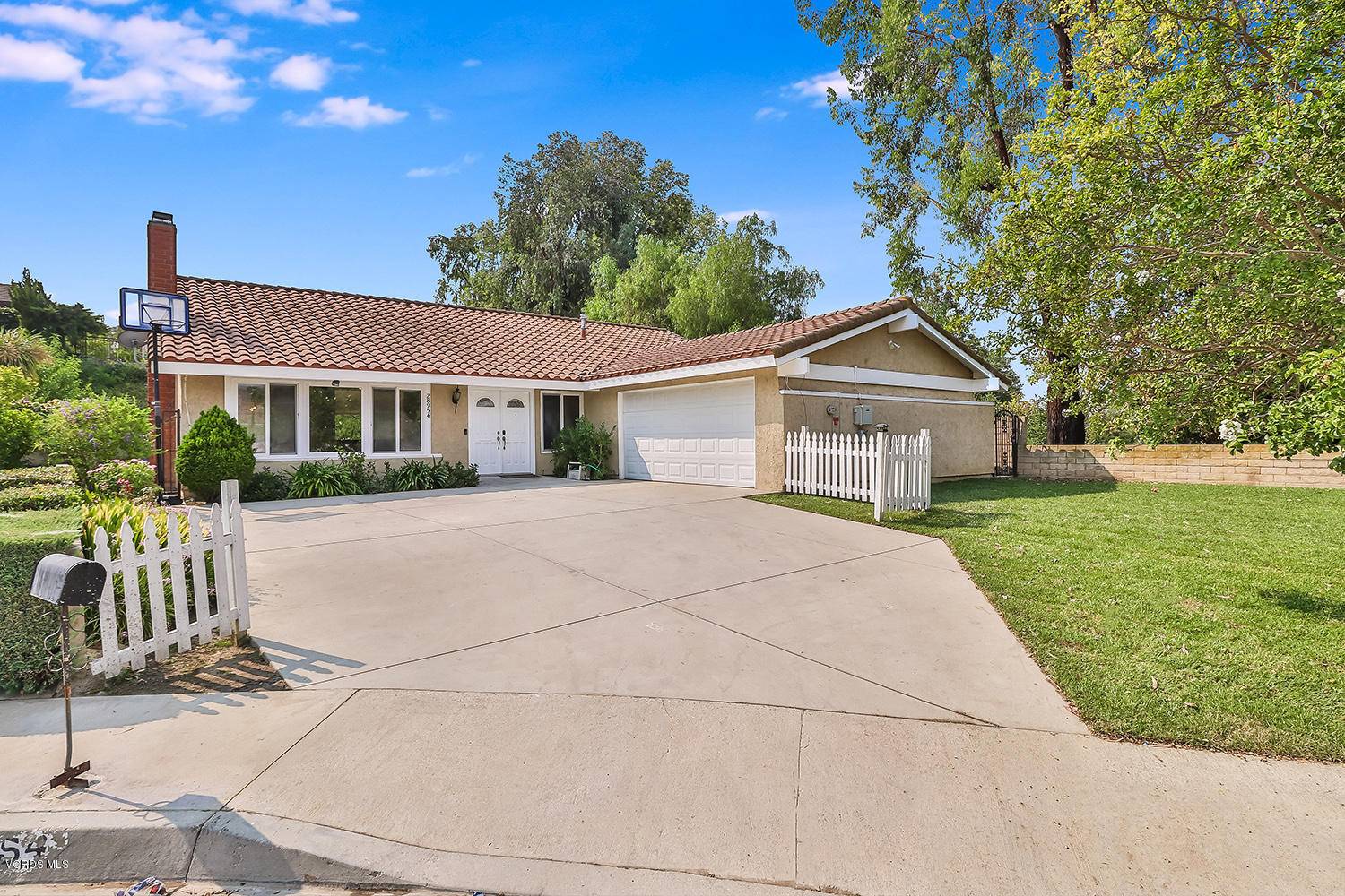 Agoura Hills, CA 91301,28954 Bardell Drive