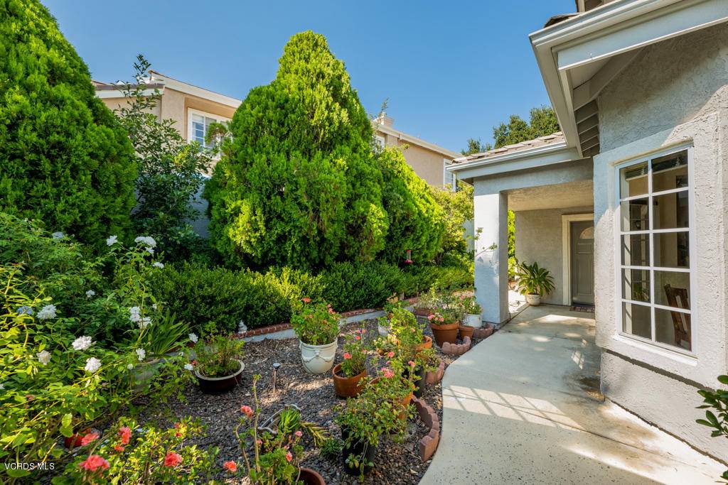 Westlake Village, CA 91362,5723 Tanner Ridge Avenue