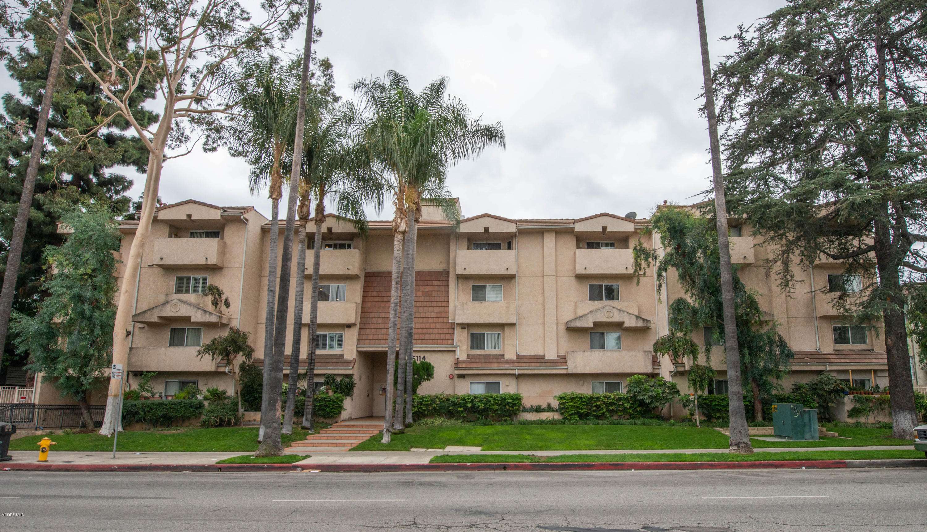 Van Nuys, CA 91405,15114 Sherman Way #108