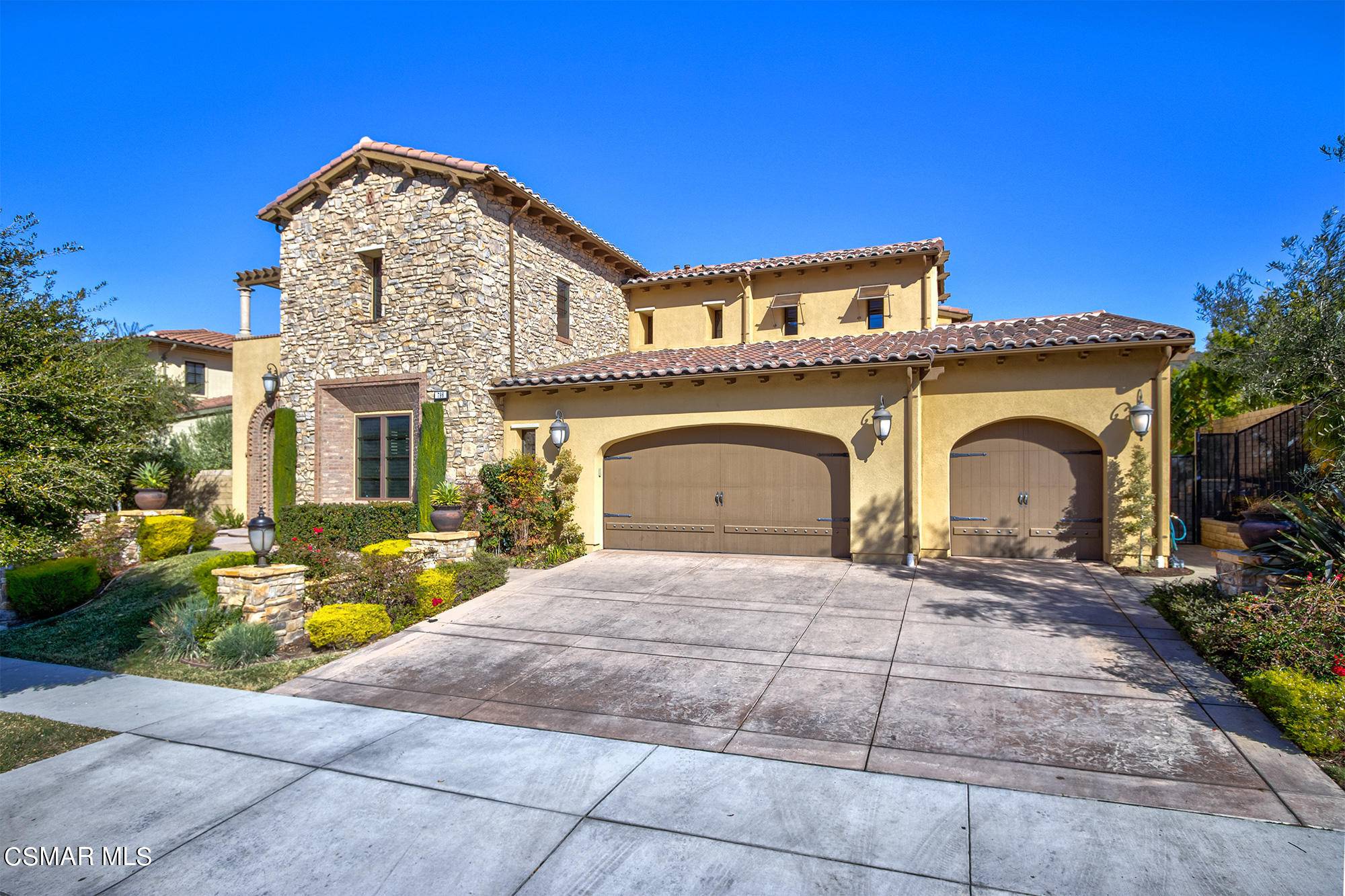 Newbury Park, CA 91320,796 Via Sedona