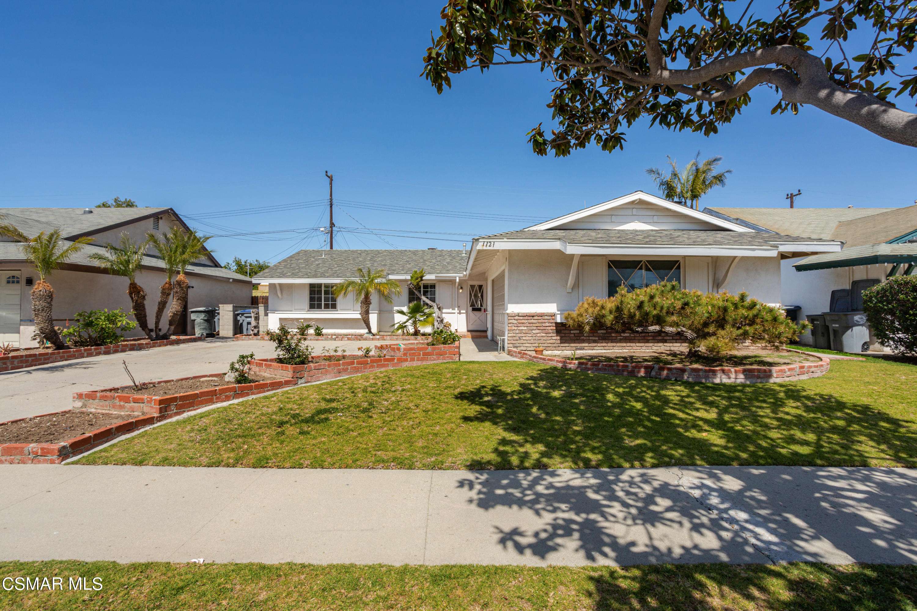 Oxnard, CA 93036,1121 Dahlia Street