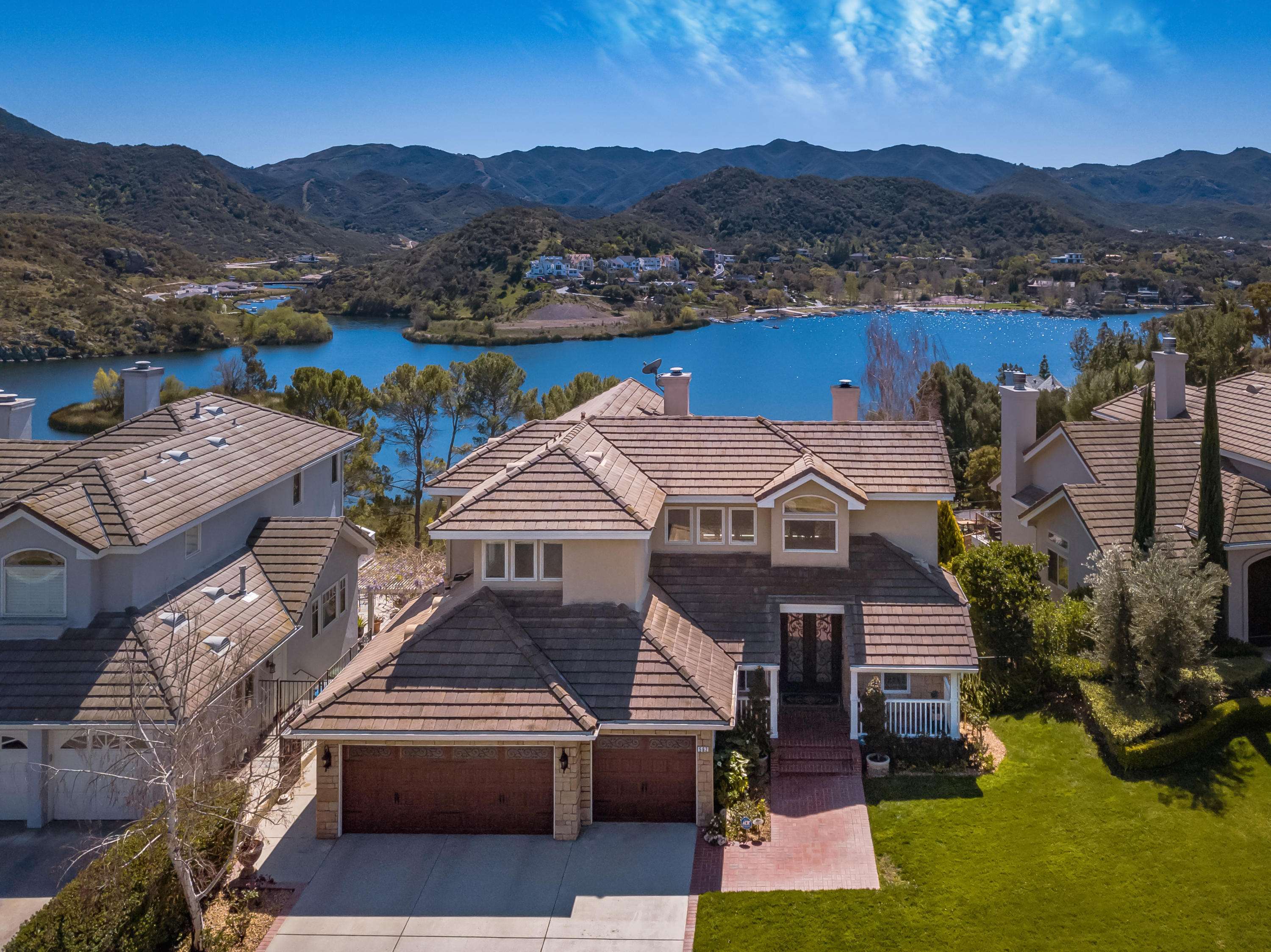 Lake Sherwood, CA 91361,562 Cricketfield Court