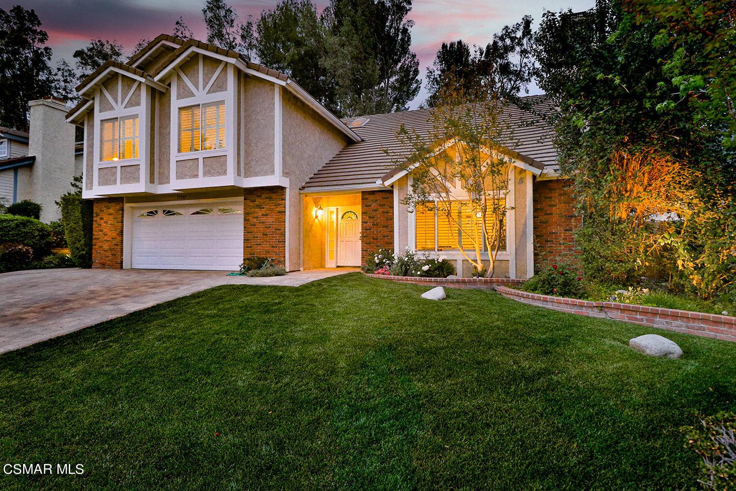 Agoura Hills, CA 91301,29393 Fountainwood Street