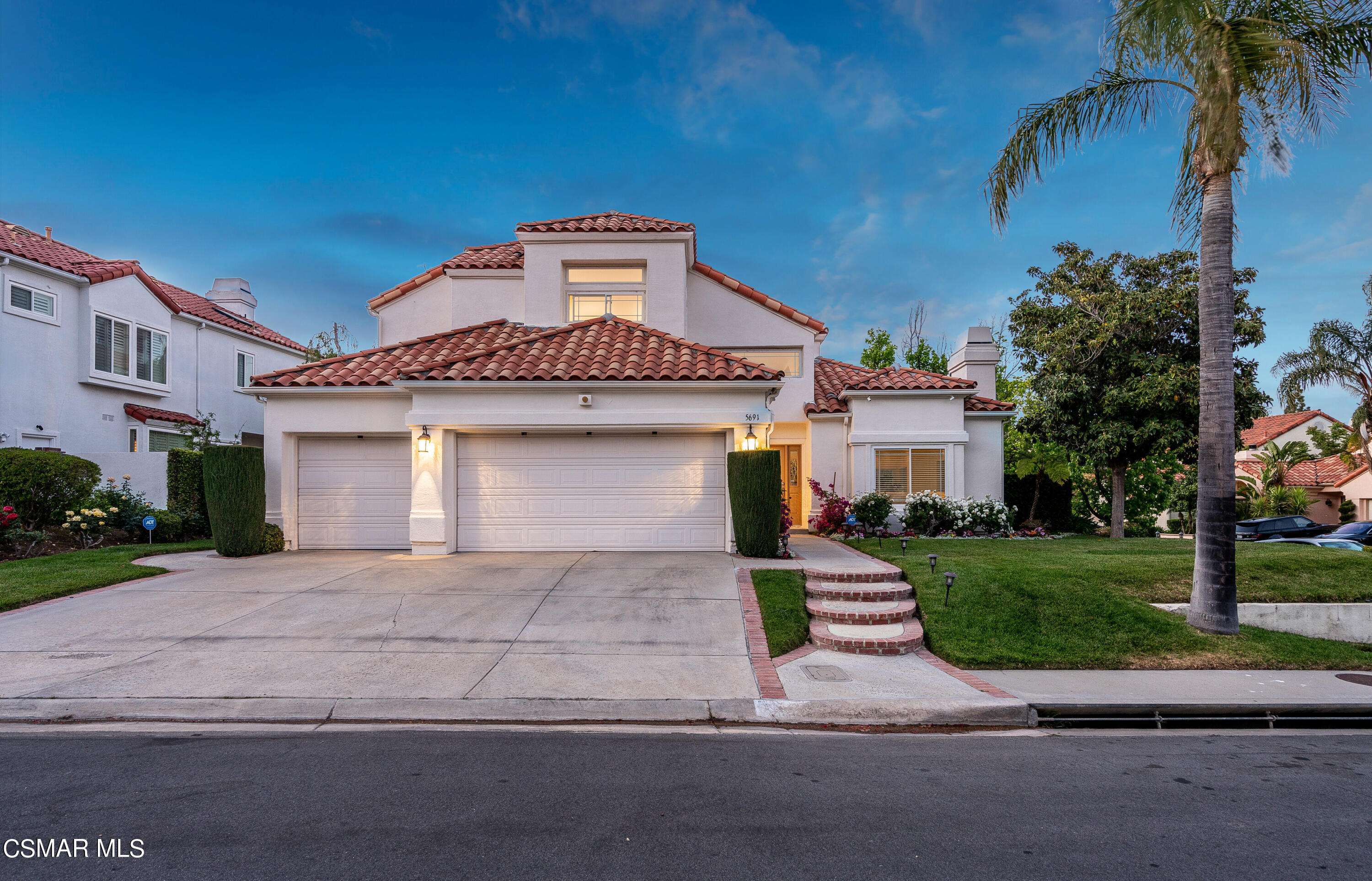 Westlake Village, CA 91362,5691 Hazelcrest Circle