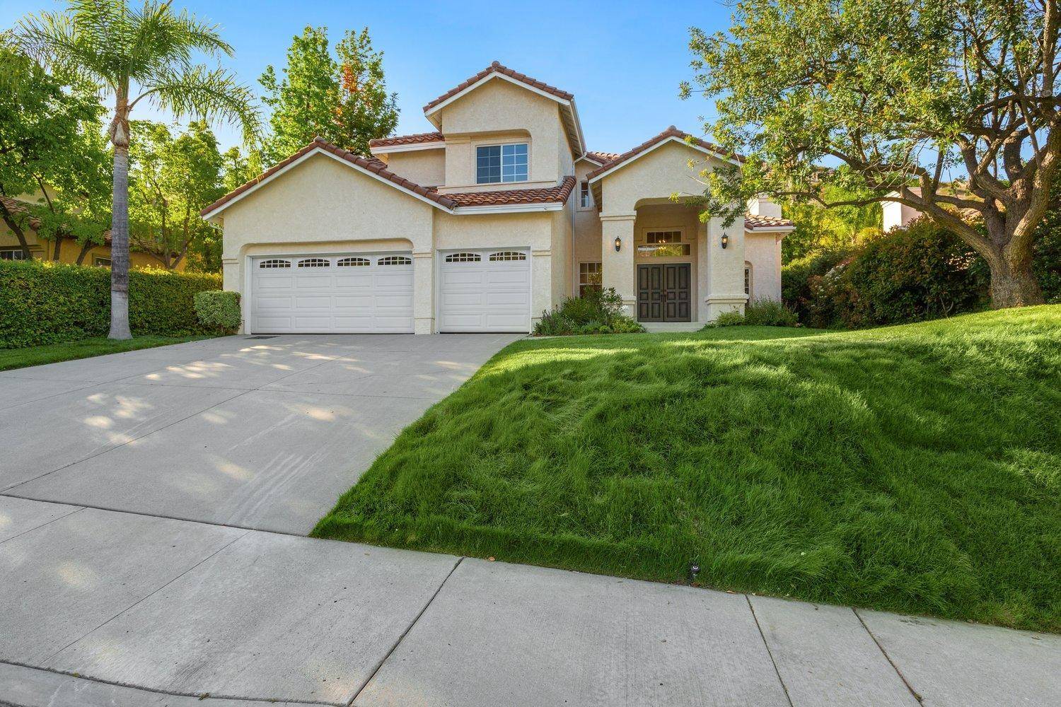 Westlake Village, CA 91361,2461 Kirsten Lee Drive