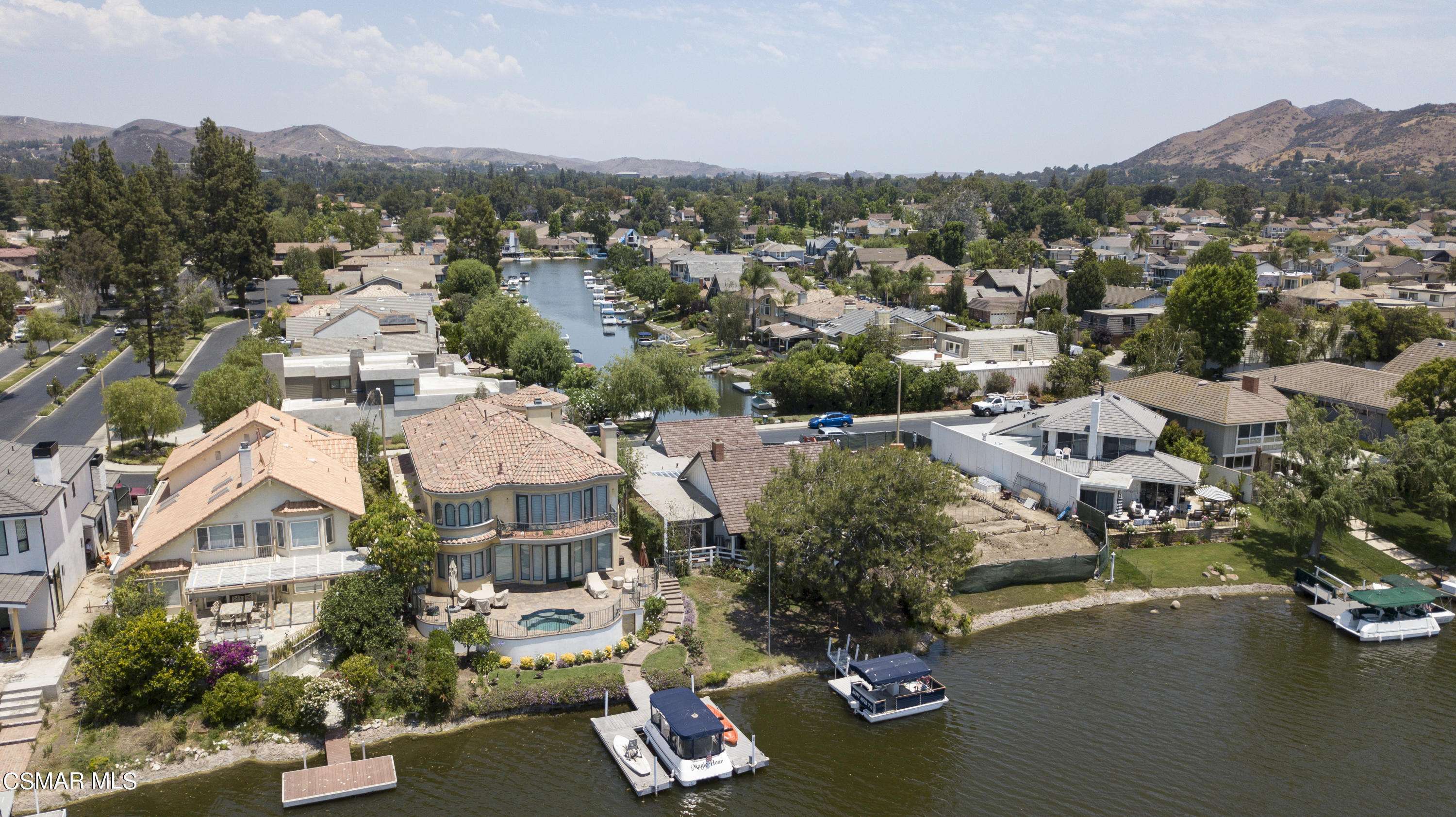 Westlake Village, CA 91361,32256 Oakshore Drive