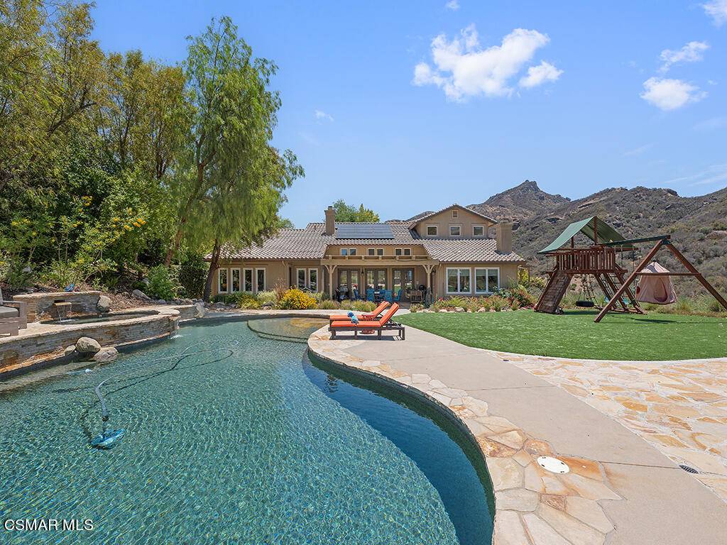 Westlake Village, CA 91361,1347 Country Ranch Road