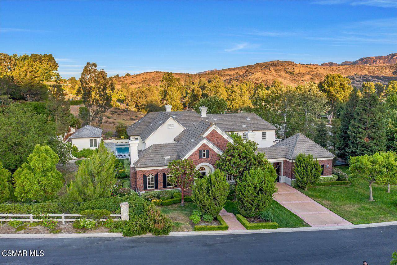 Westlake Village, CA 91361,1480 Cheviot Hills Court