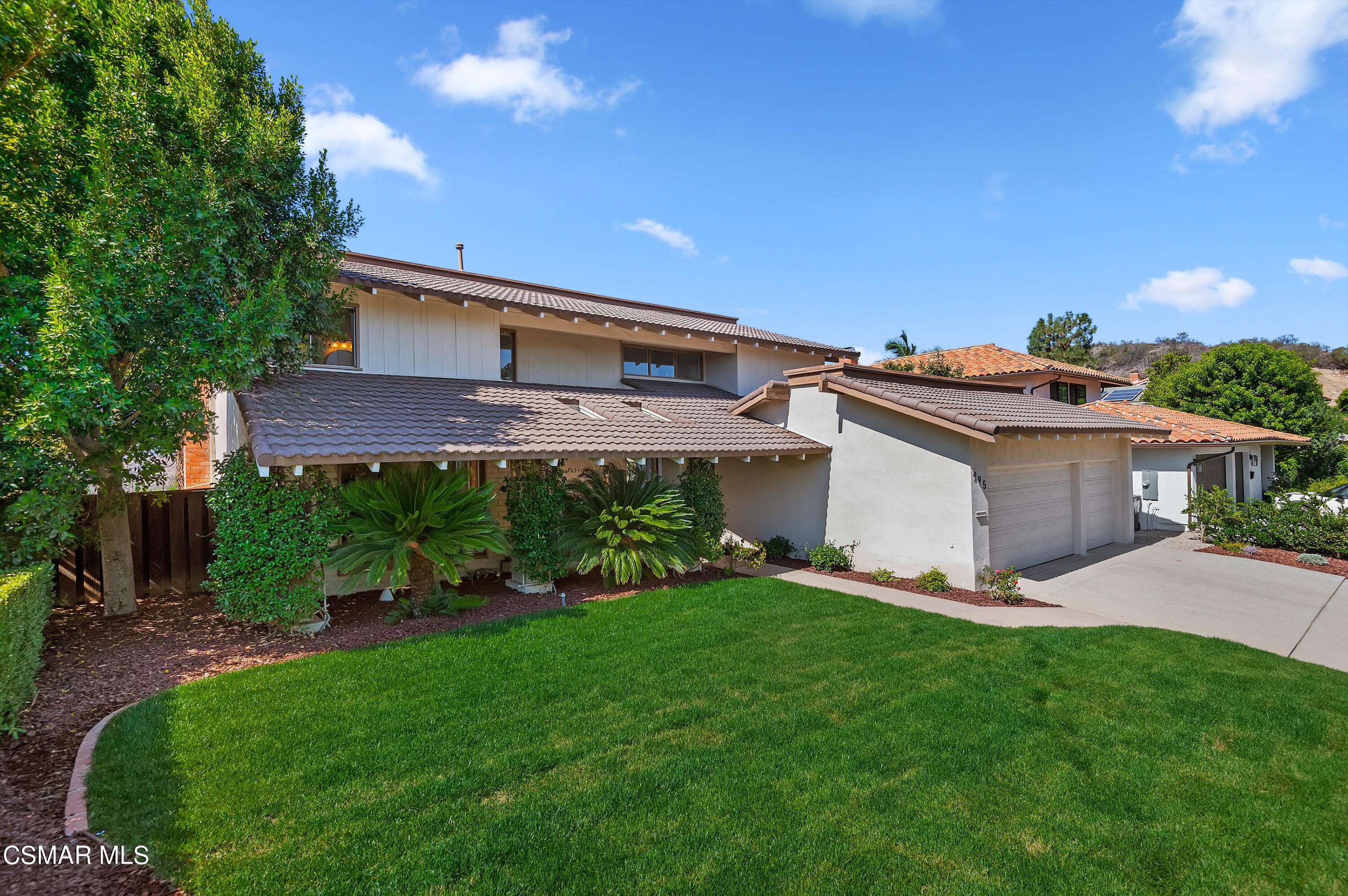 Westlake Village, CA 91361,995 Brookview Avenue