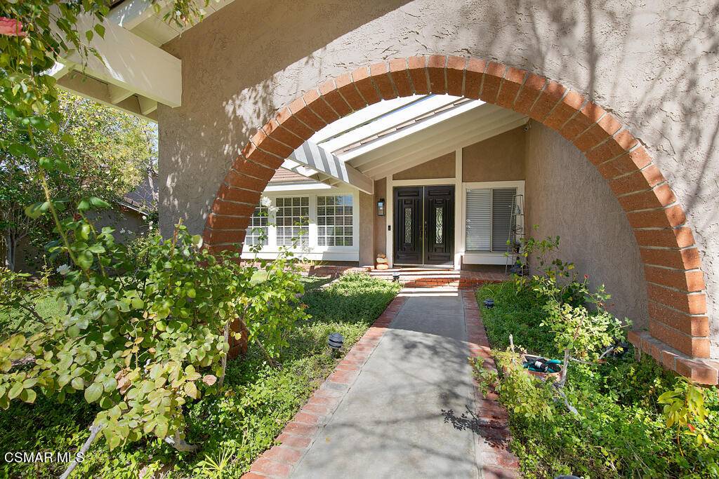 Agoura Hills, CA 91301,28819 Barragan Street