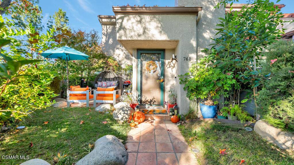 Westlake Village, CA 91362,768 Via Colinas