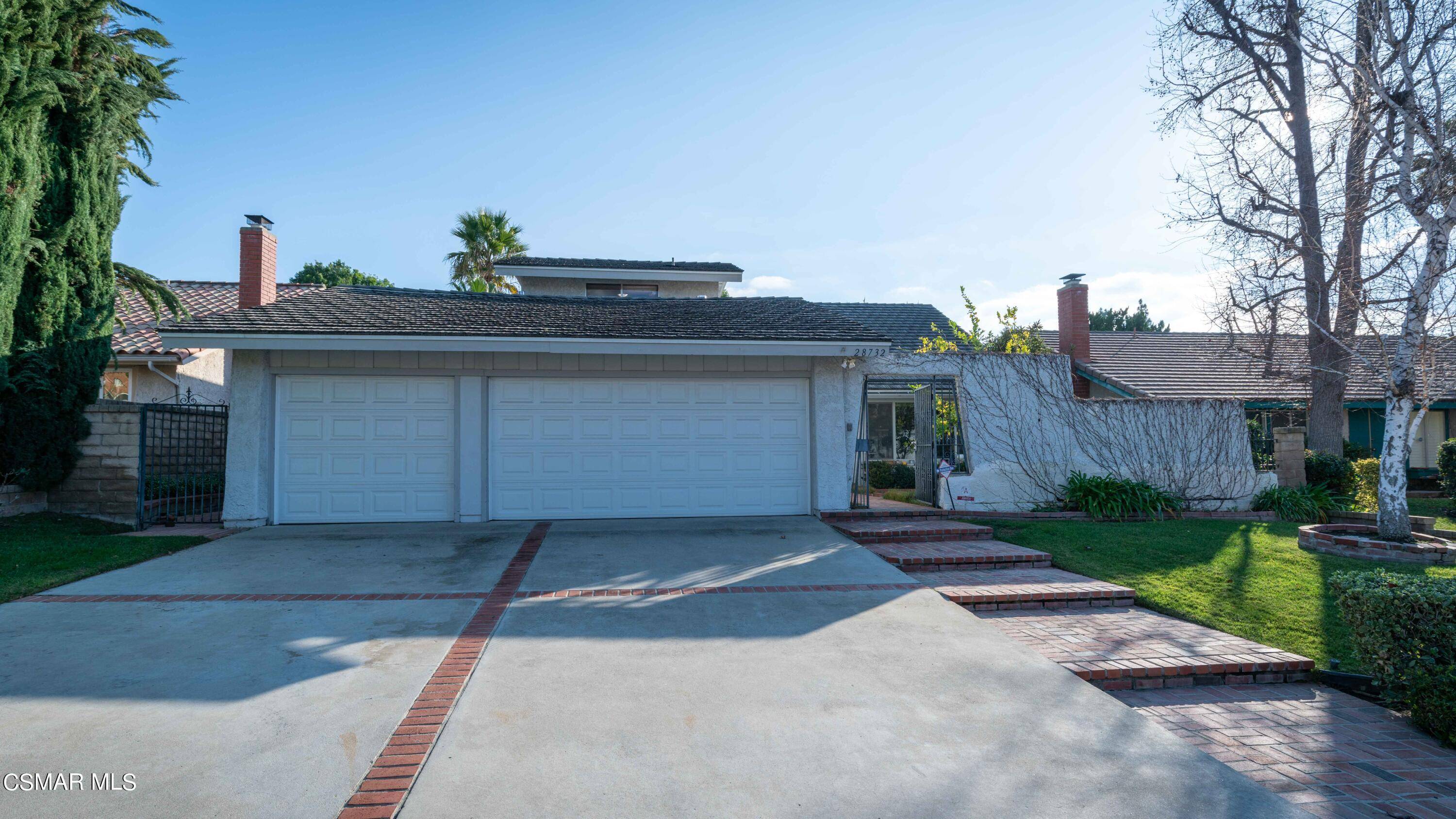 Agoura Hills, CA 91301,28732 Pisces Street