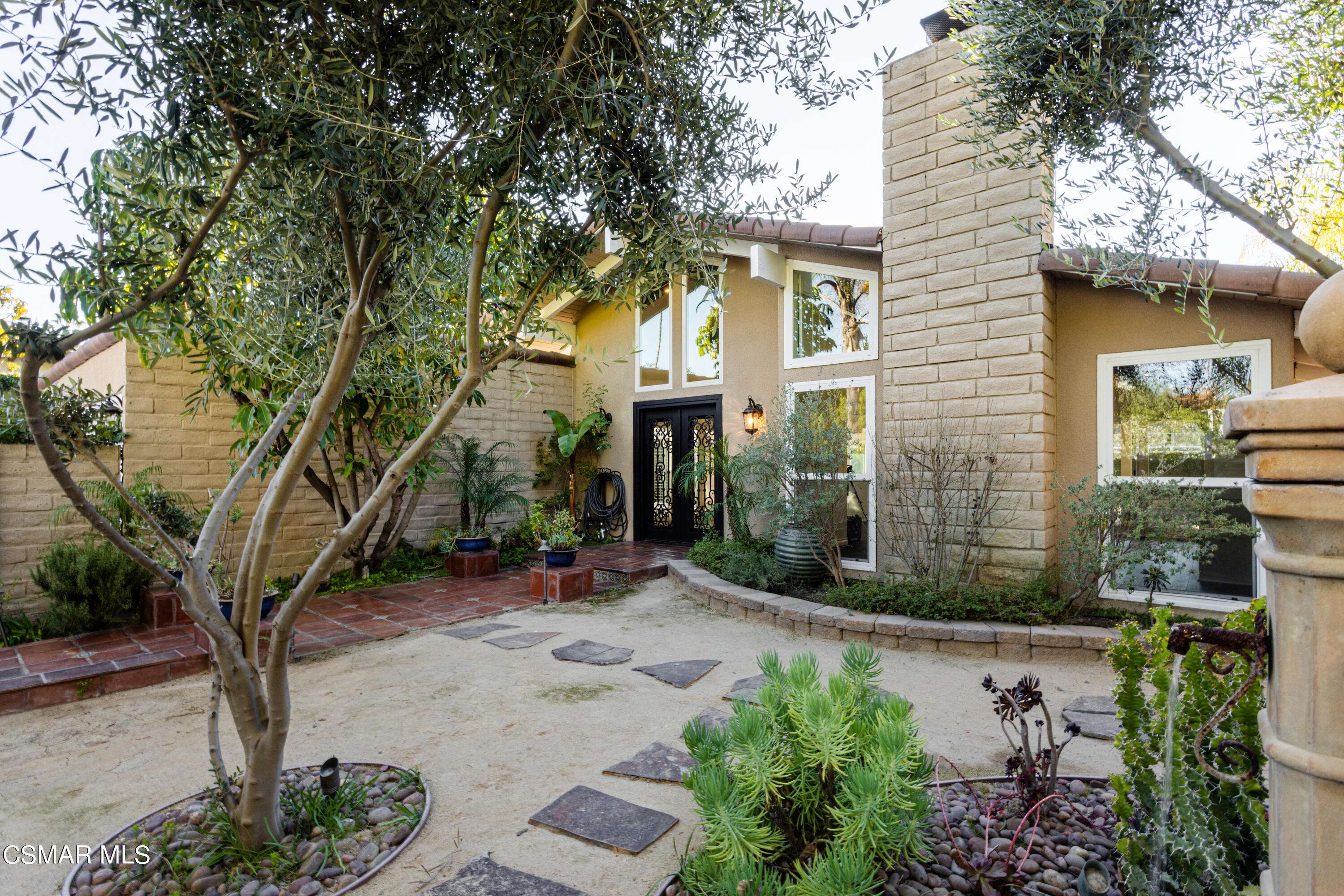 Westlake Village, CA 91361,4525 Yorkfield Court