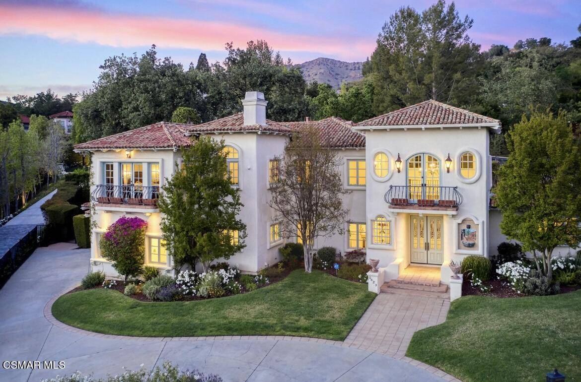 Westlake Village, CA 91362,5623 S S Rim Street