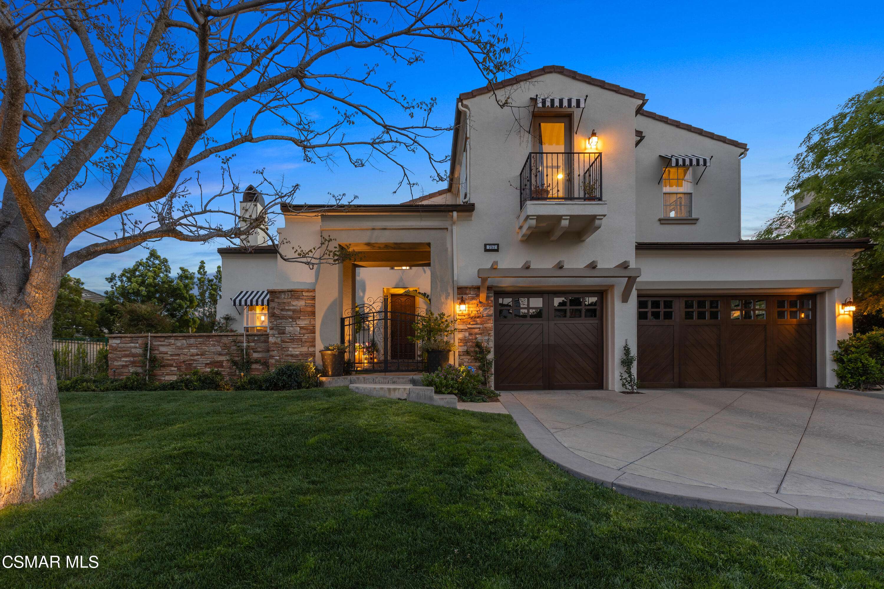 Westlake Village, CA 91361,757 Hartglen Avenue