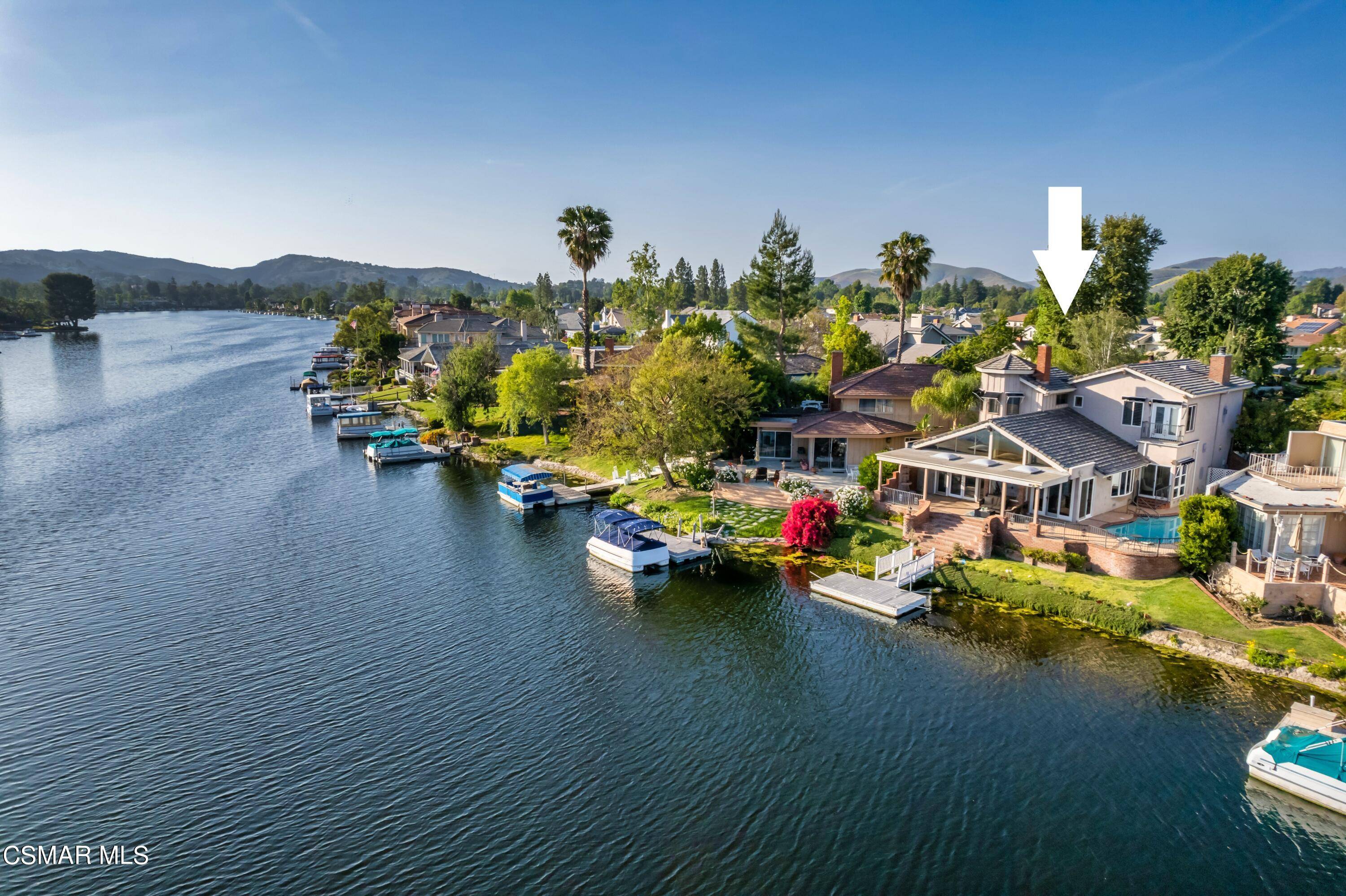 Westlake Village, CA 91361,32116 Oakshore Drive