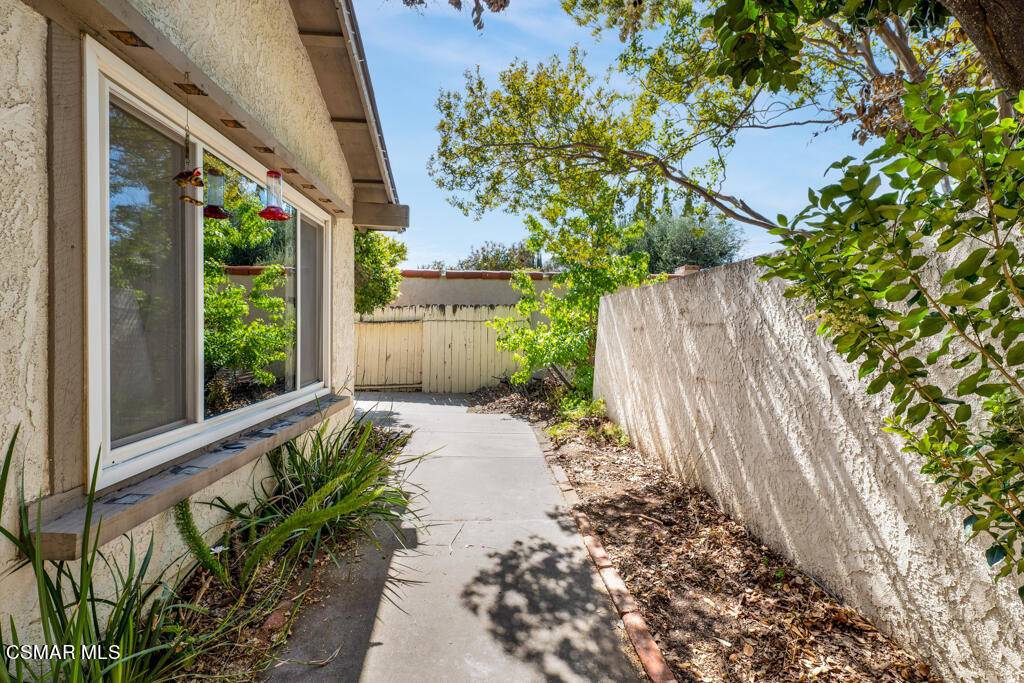 Agoura Hills, CA 91301,30510 Passageway Place