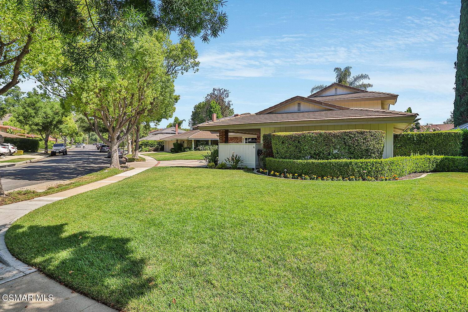 Westlake Village, CA 91361,1399 Breckford Court