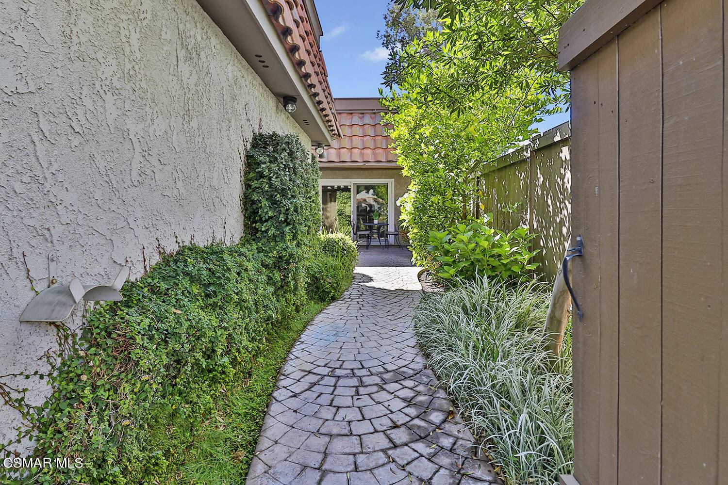 Westlake Village, CA 91361,2846 Lakeridge Lane