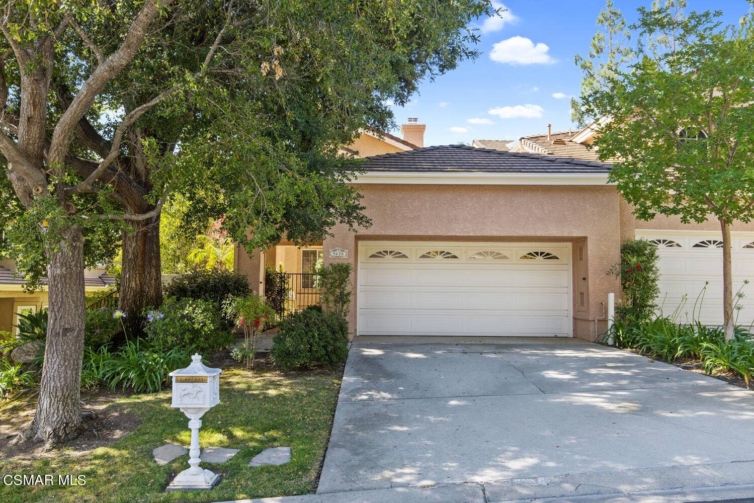 Westlake Village, CA 91362,5620 Roundtree Place