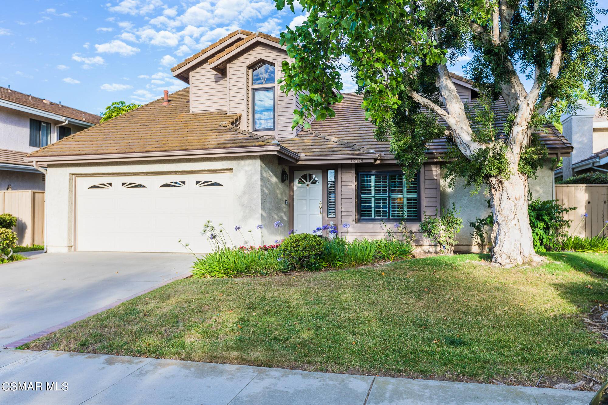 Moorpark, CA 93021,12634 Country Meadow Street