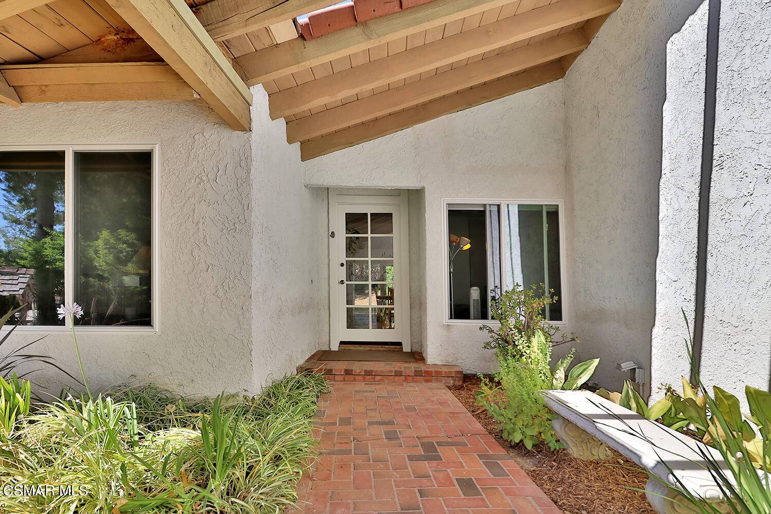 Agoura Hills, CA 91301,28625 Bamfield Drive