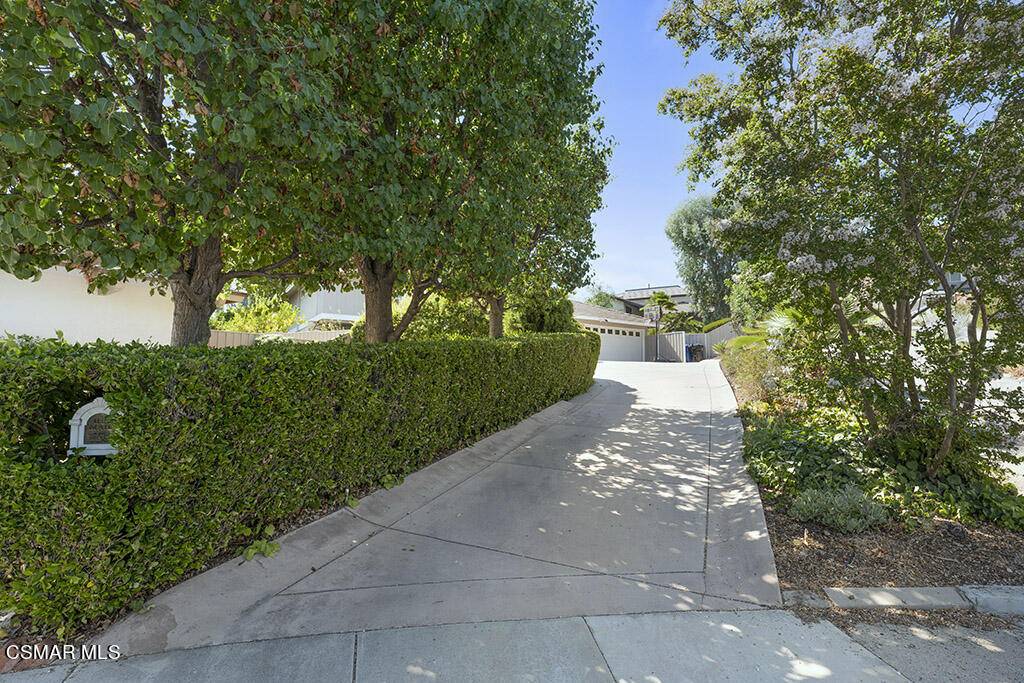 Westlake Village, CA 91361,1641 Bucksglen Court