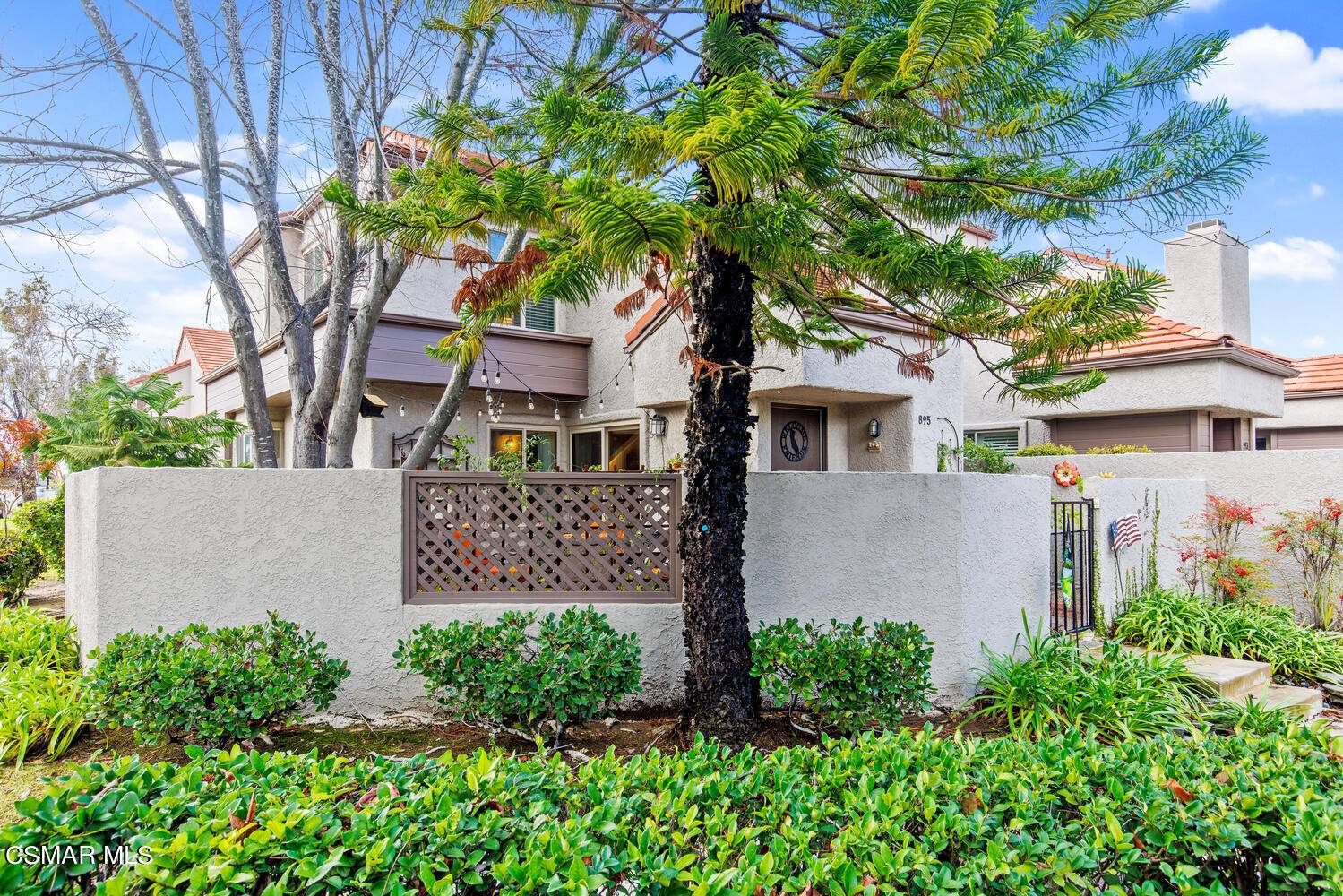 Westlake Village, CA 91362,895 Via Colinas