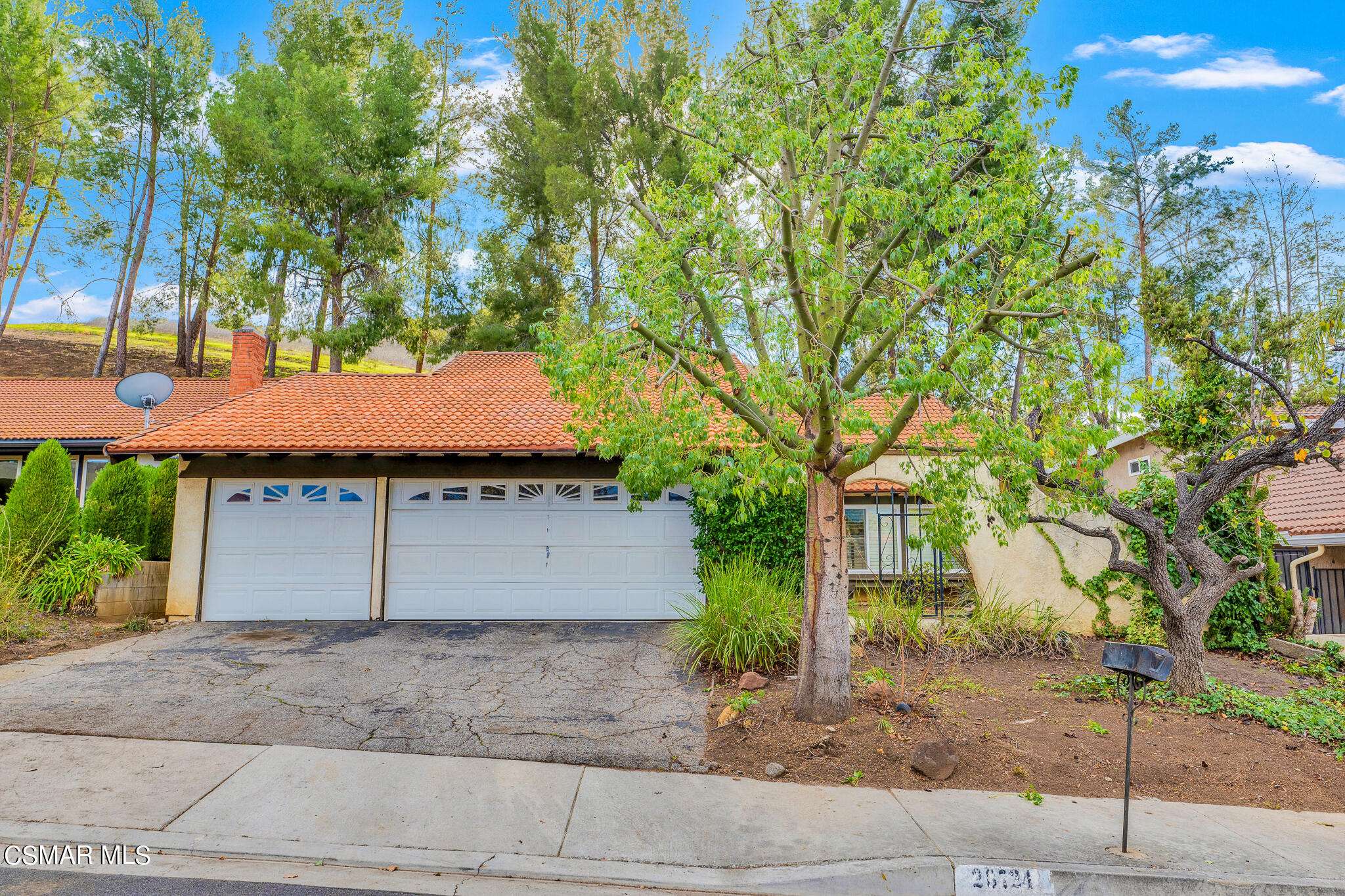 Agoura Hills, CA 91301,28724 Eagleton Street