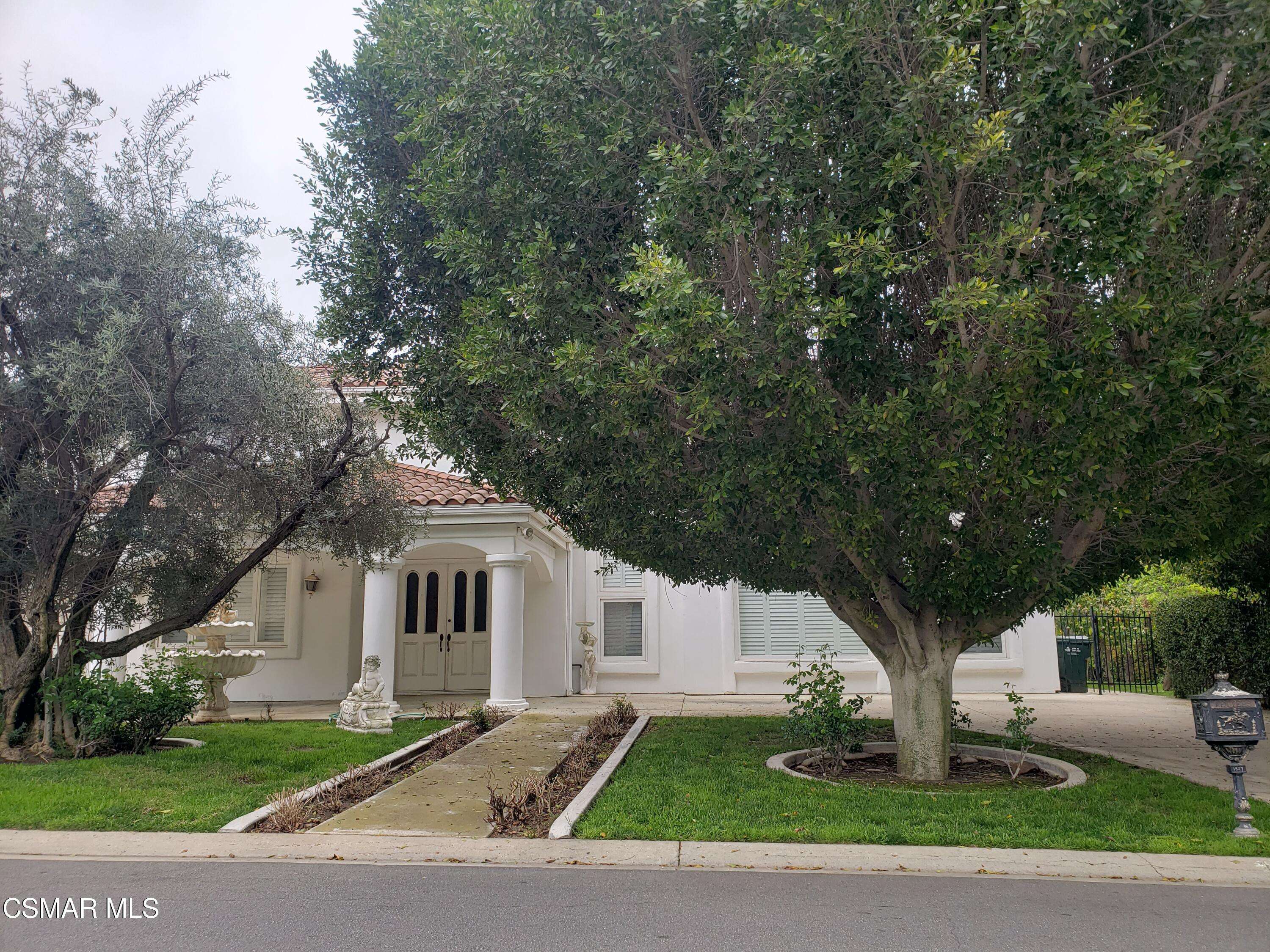 Westlake Village, CA 91362,1527 Larkfield Avenue