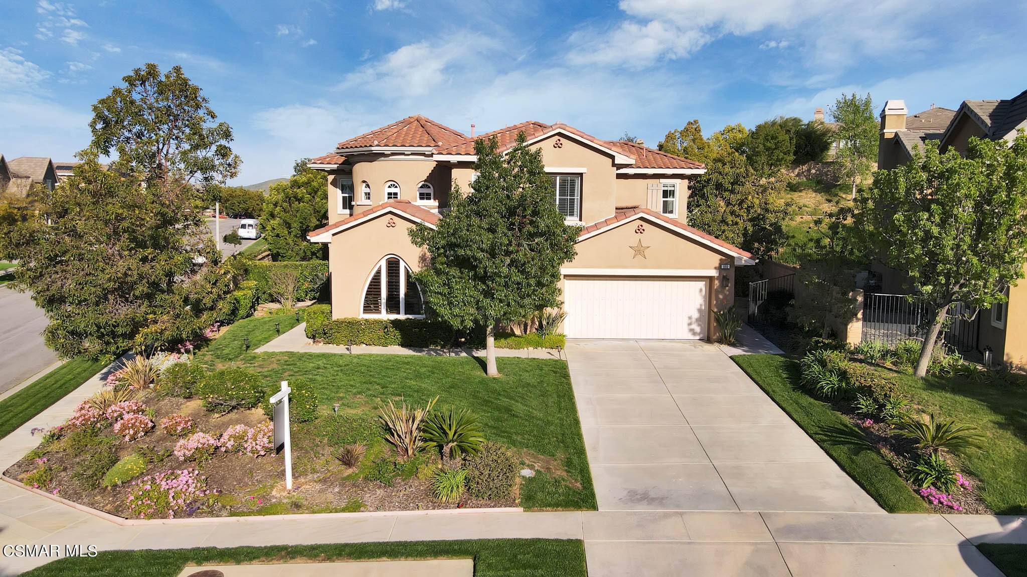 Simi Valley, CA 93065,890 Lindamere Court