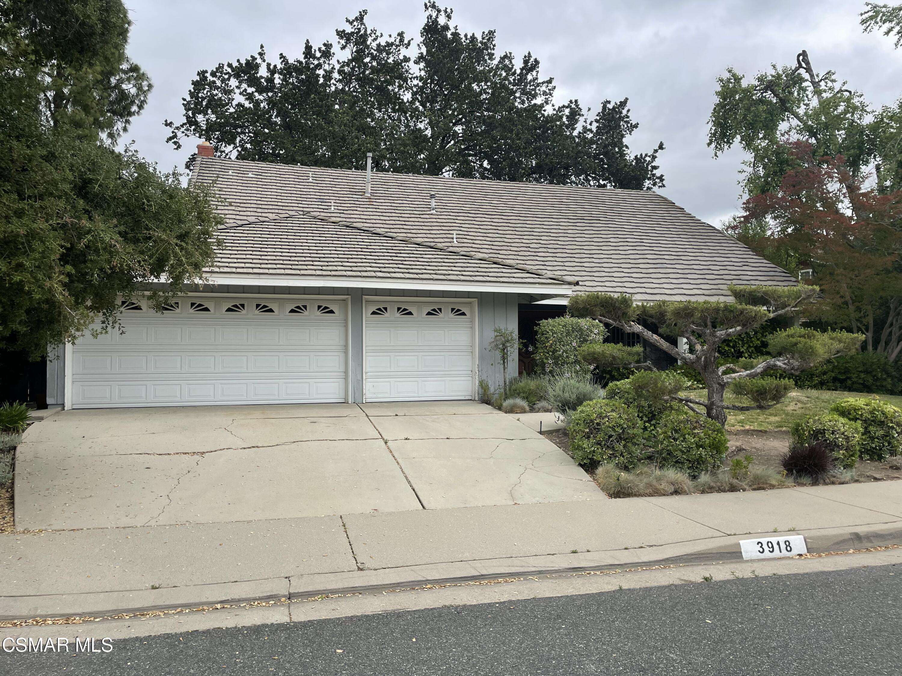 Westlake Village, CA 91361,3918 Clearford Court