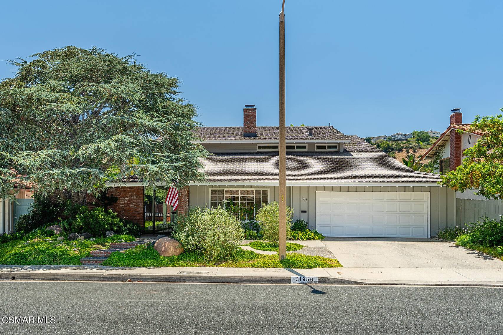 Westlake Village, CA 91361,31956 Doverwood Court