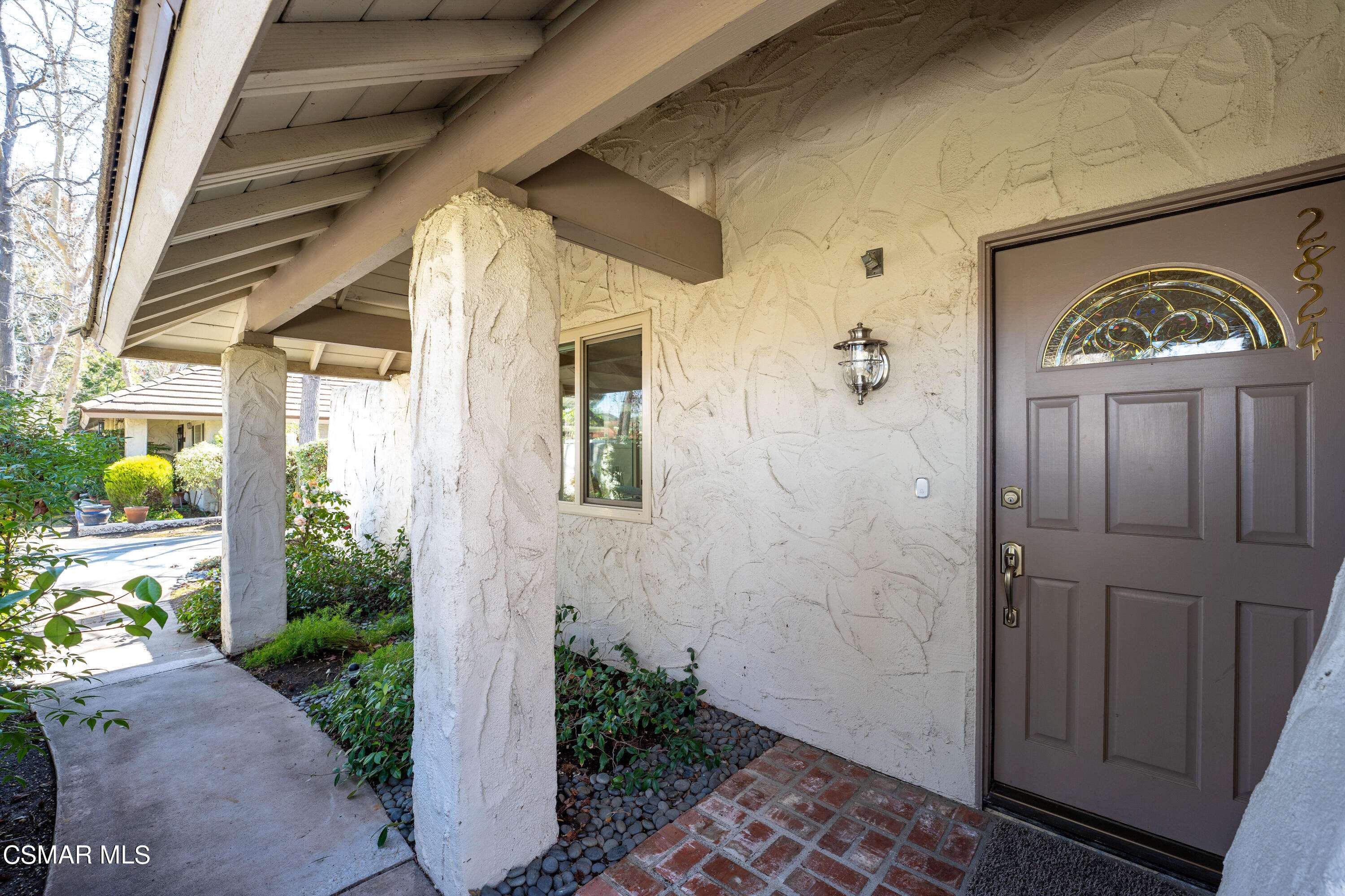 Westlake Village, CA 91361,2824 Instone Court