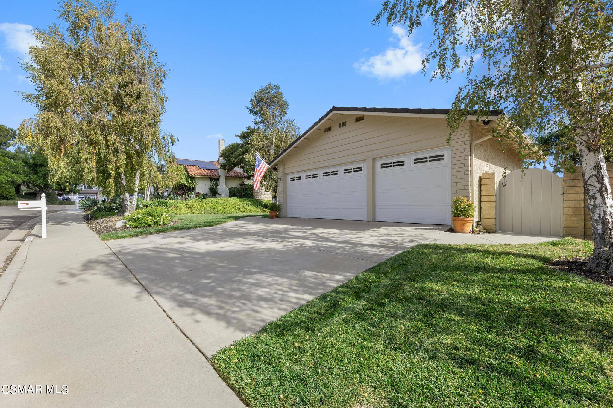 Westlake Village, CA 91362,30806 Catarina Drive