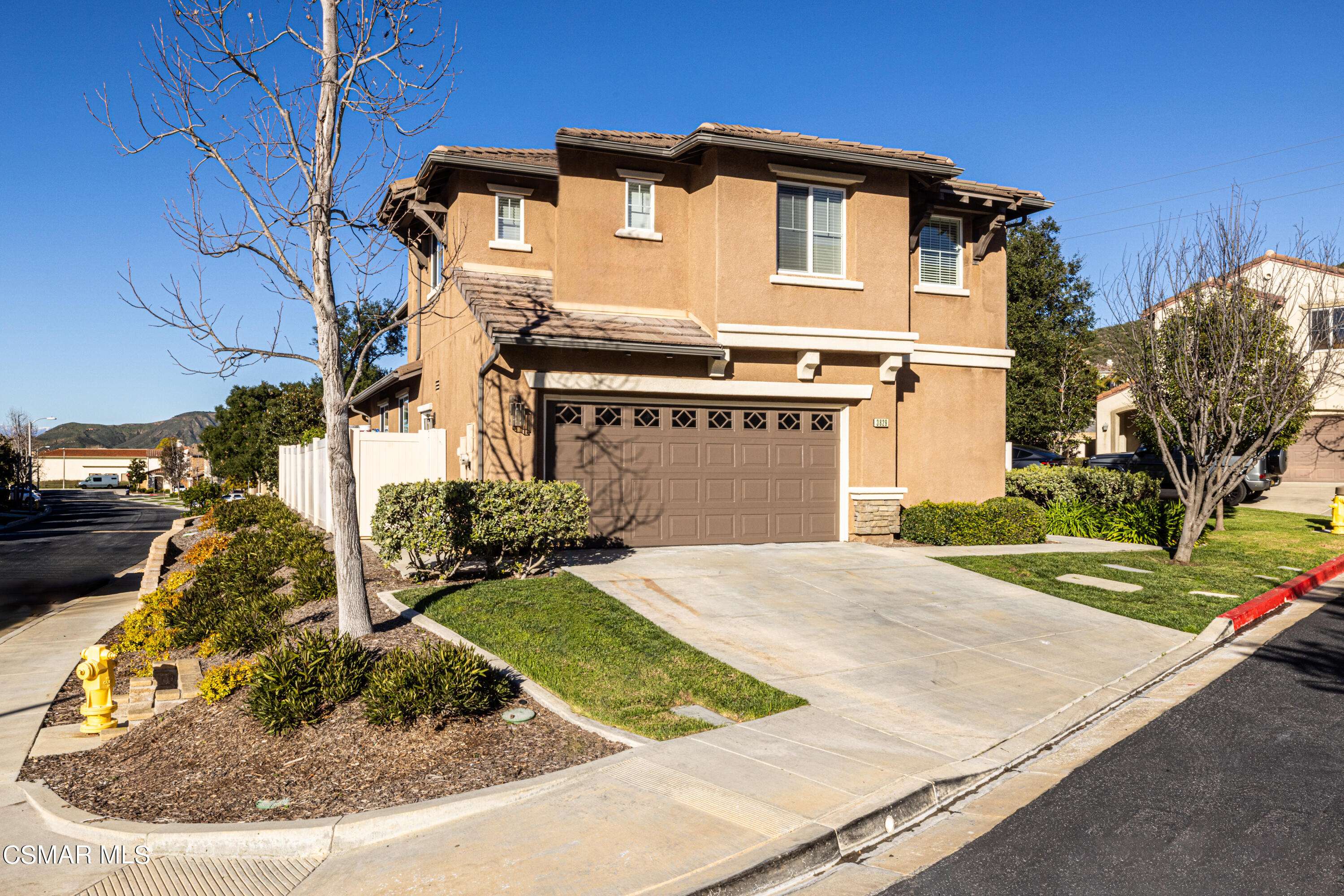 Newbury Park, CA 91320,3829 Chesapeake Place