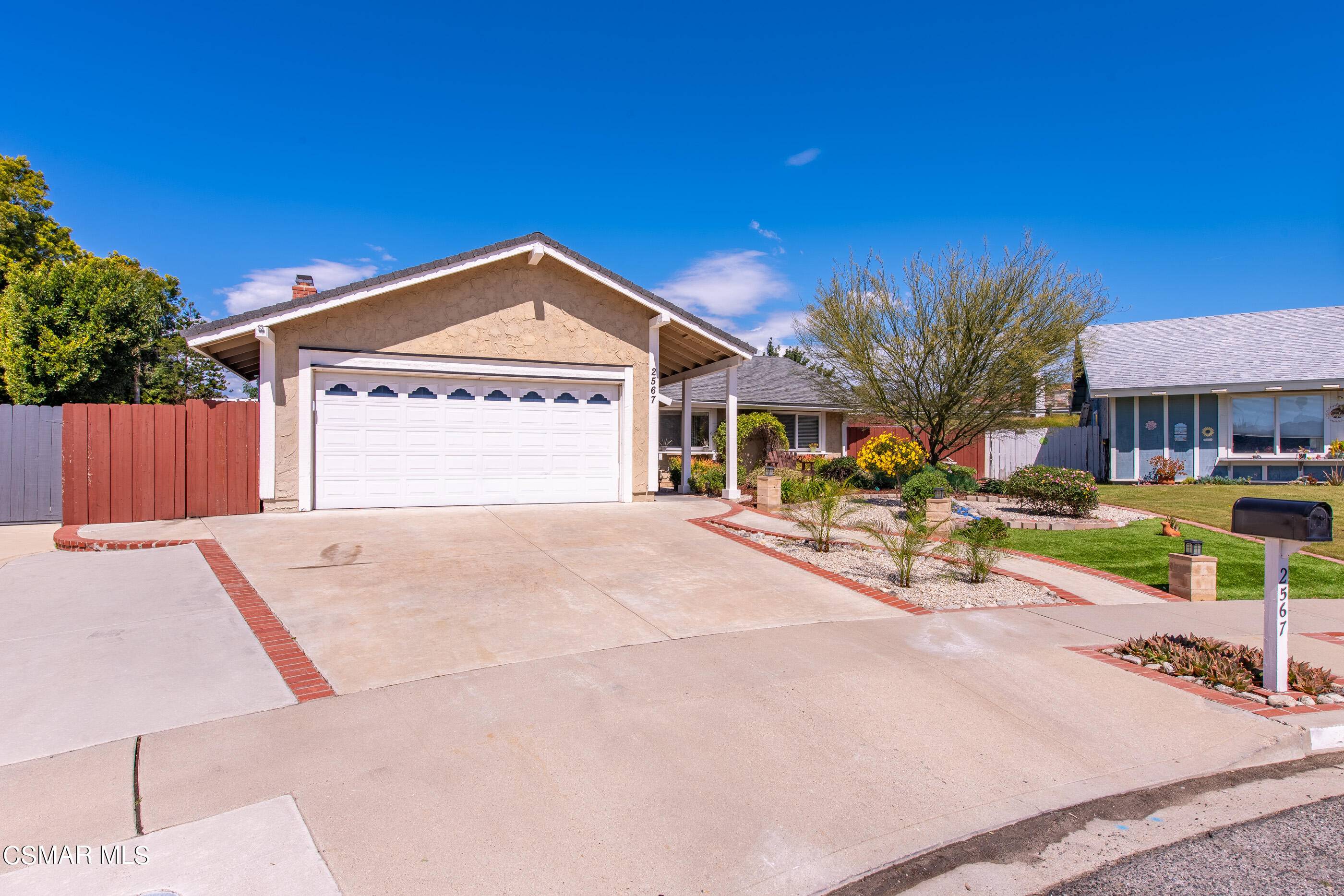 Simi Valley, CA 93065,2567 Clearfield Place