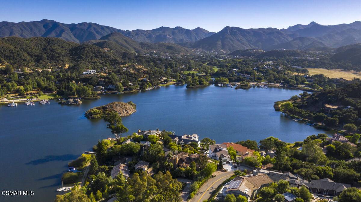 Lake Sherwood, CA 91361,290 Lake Sherwood Drive