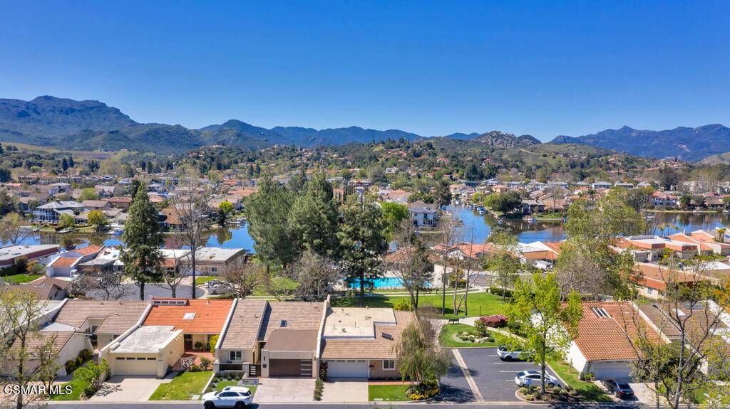 Westlake Village, CA 91361,2686 Lakewood Place