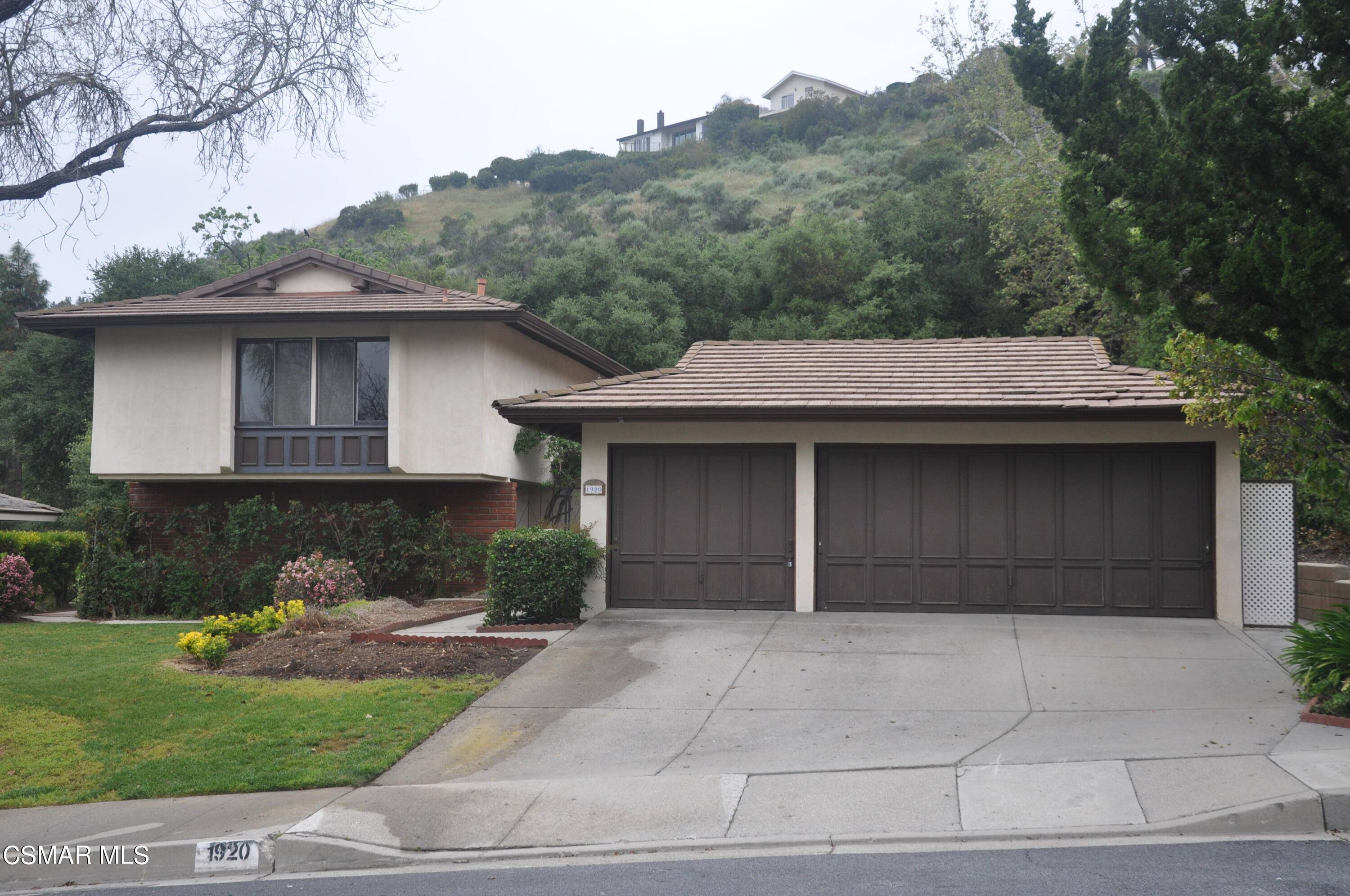 Westlake Village, CA 91361,1920 Stonesgate Street