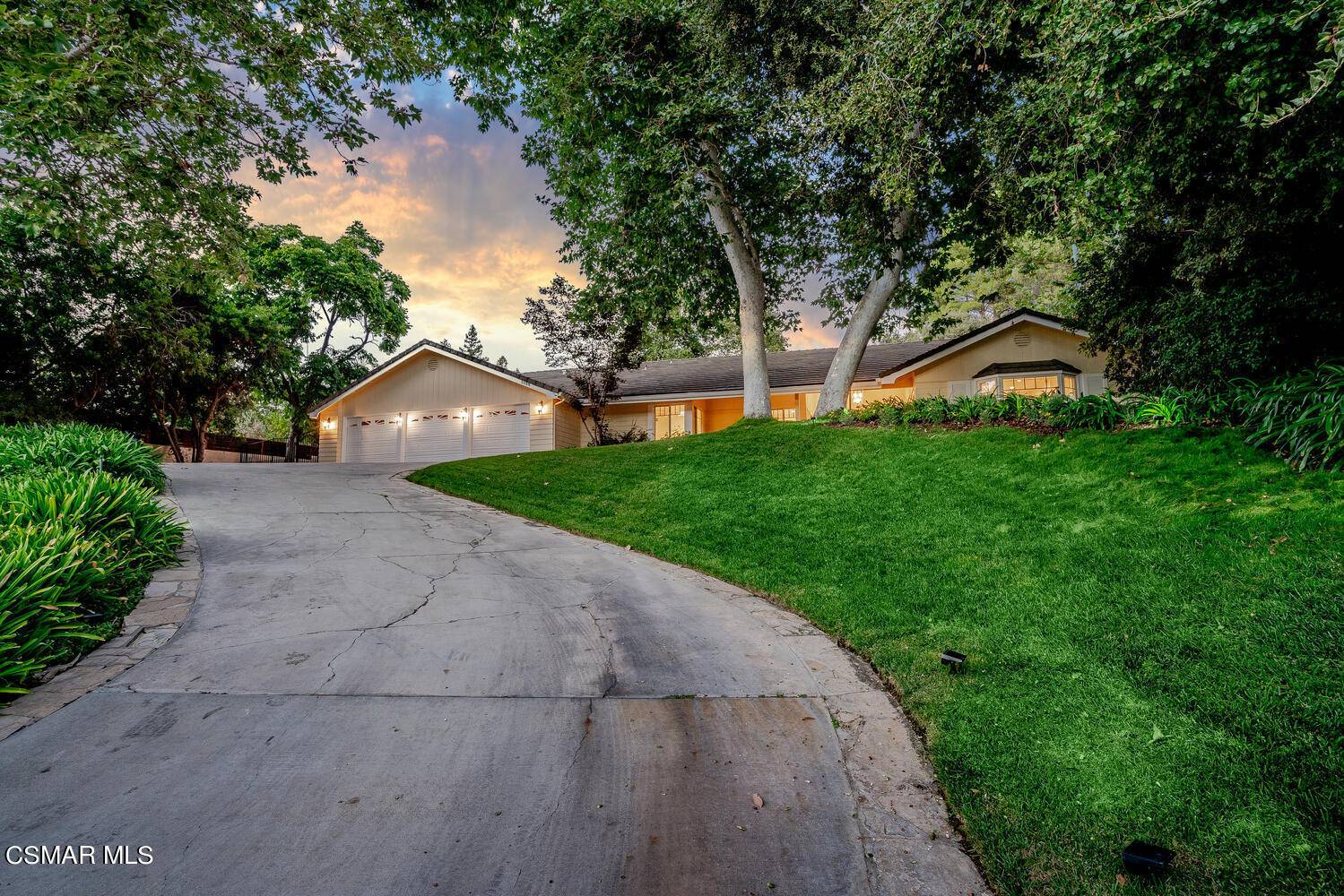 Westlake Village, CA 91362,1086 Deep Wood Drive