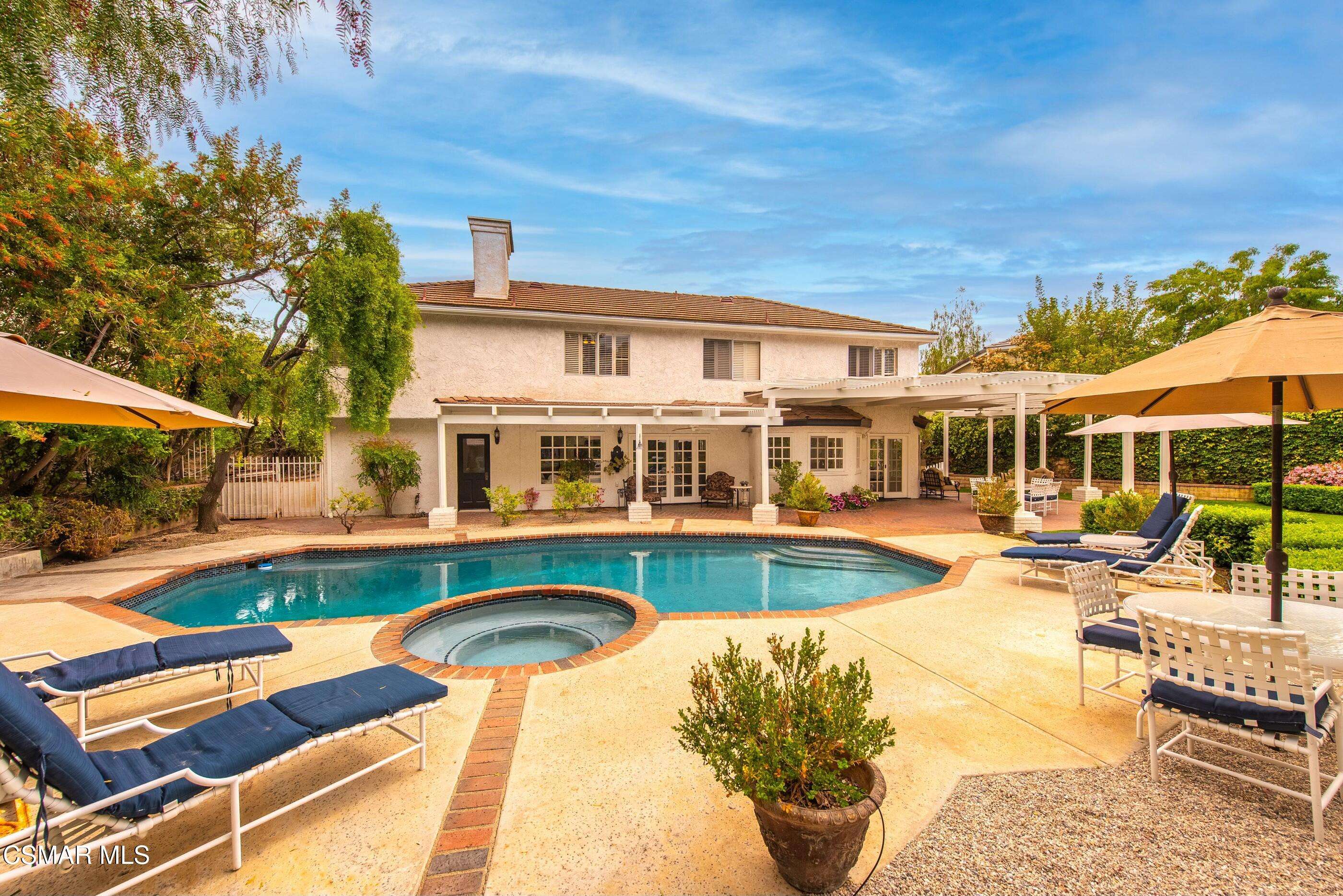 Agoura Hills, CA 91301,29656 Meadowmist Way